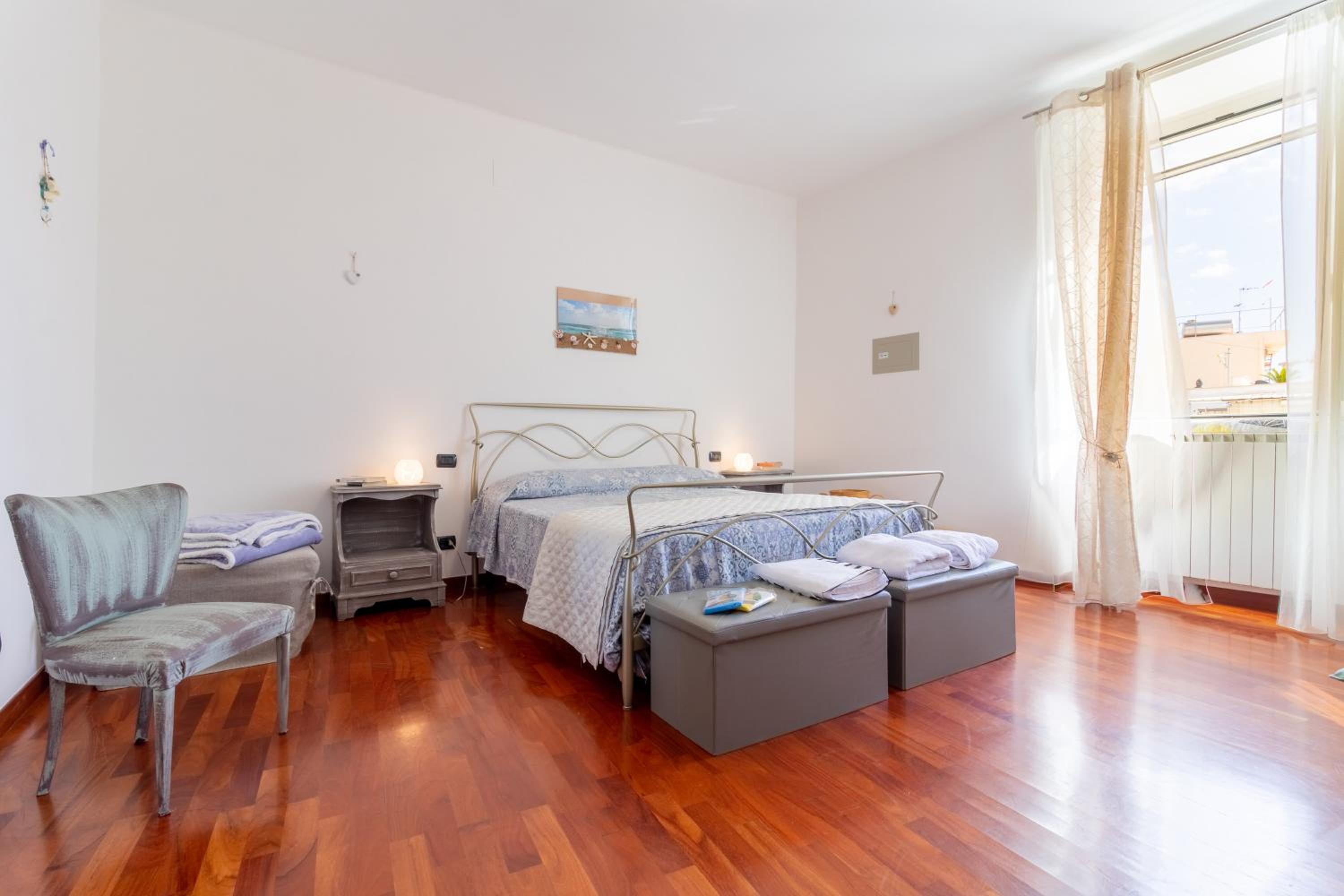 Two-Bedroom Deluxe Apartment with Ocean View