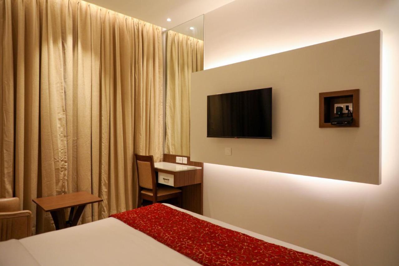 Superior Double or Twin Room - Photo 6