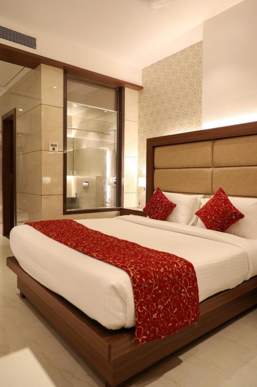 Superior Double or Twin Room - Photo 4