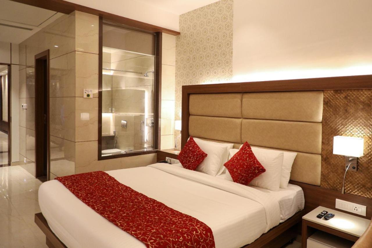 Superior Double or Twin Room - Photo 2