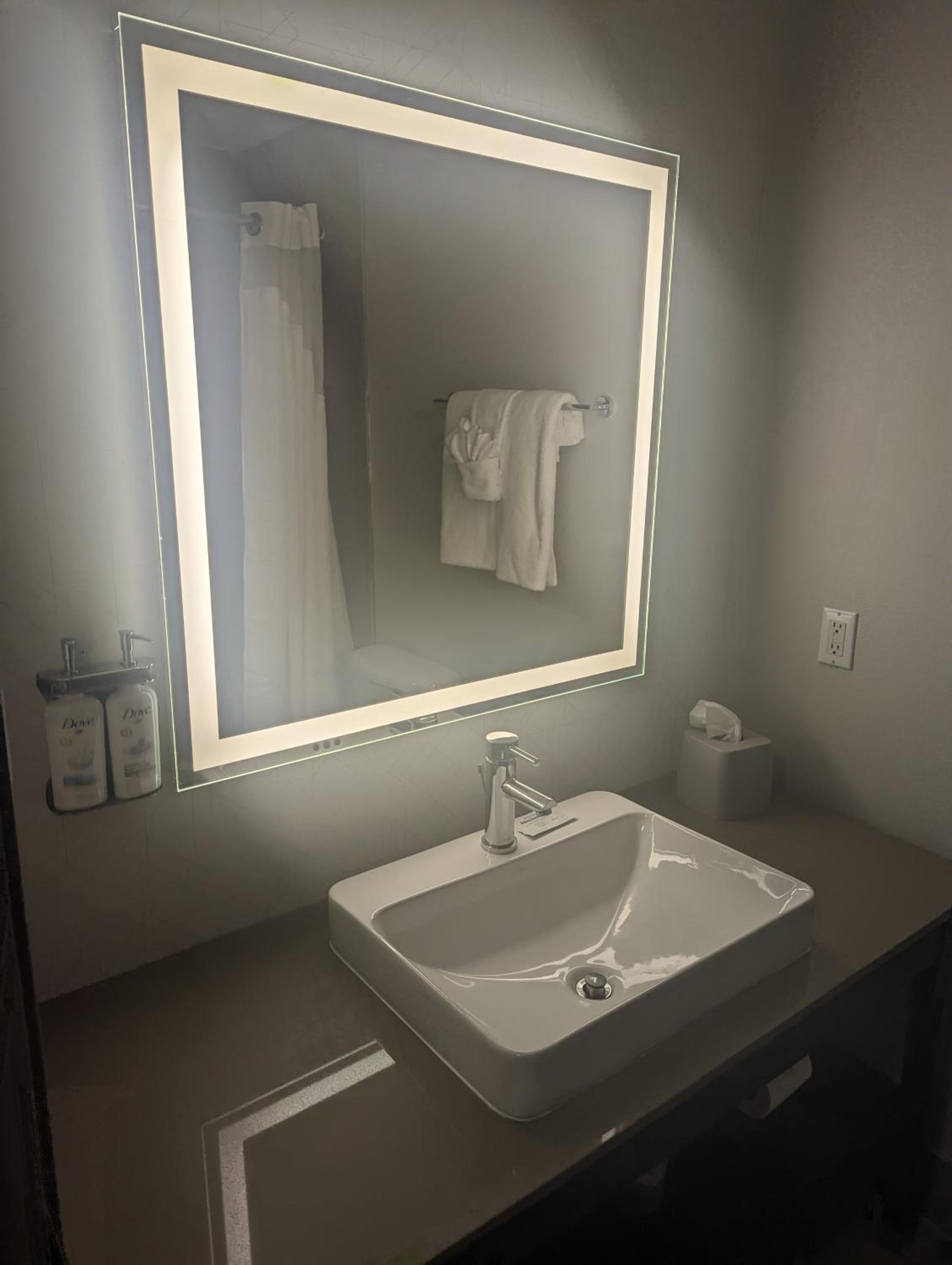 Standard Room photo 2
