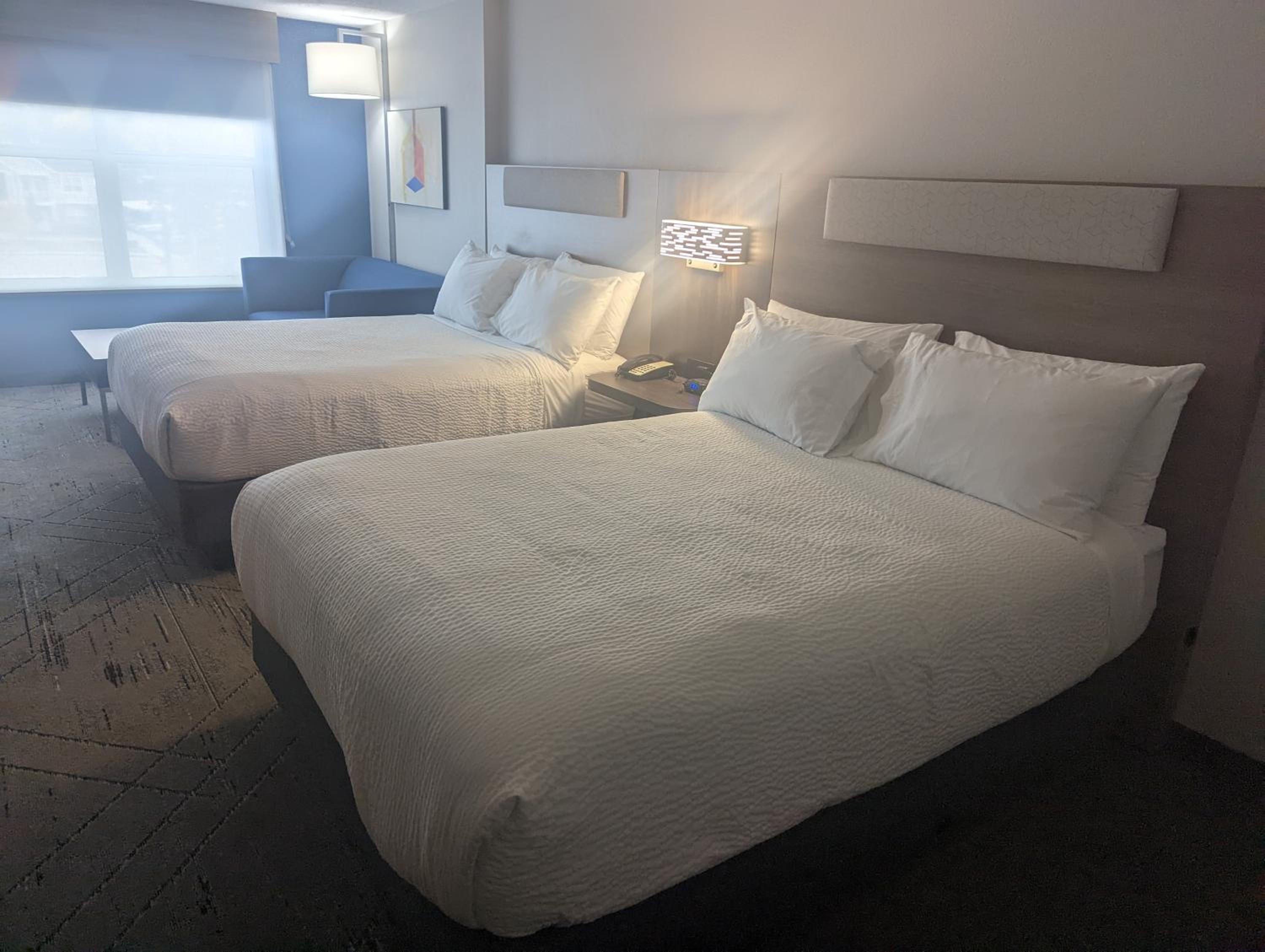 Suite With Two Queen Beds photo 2