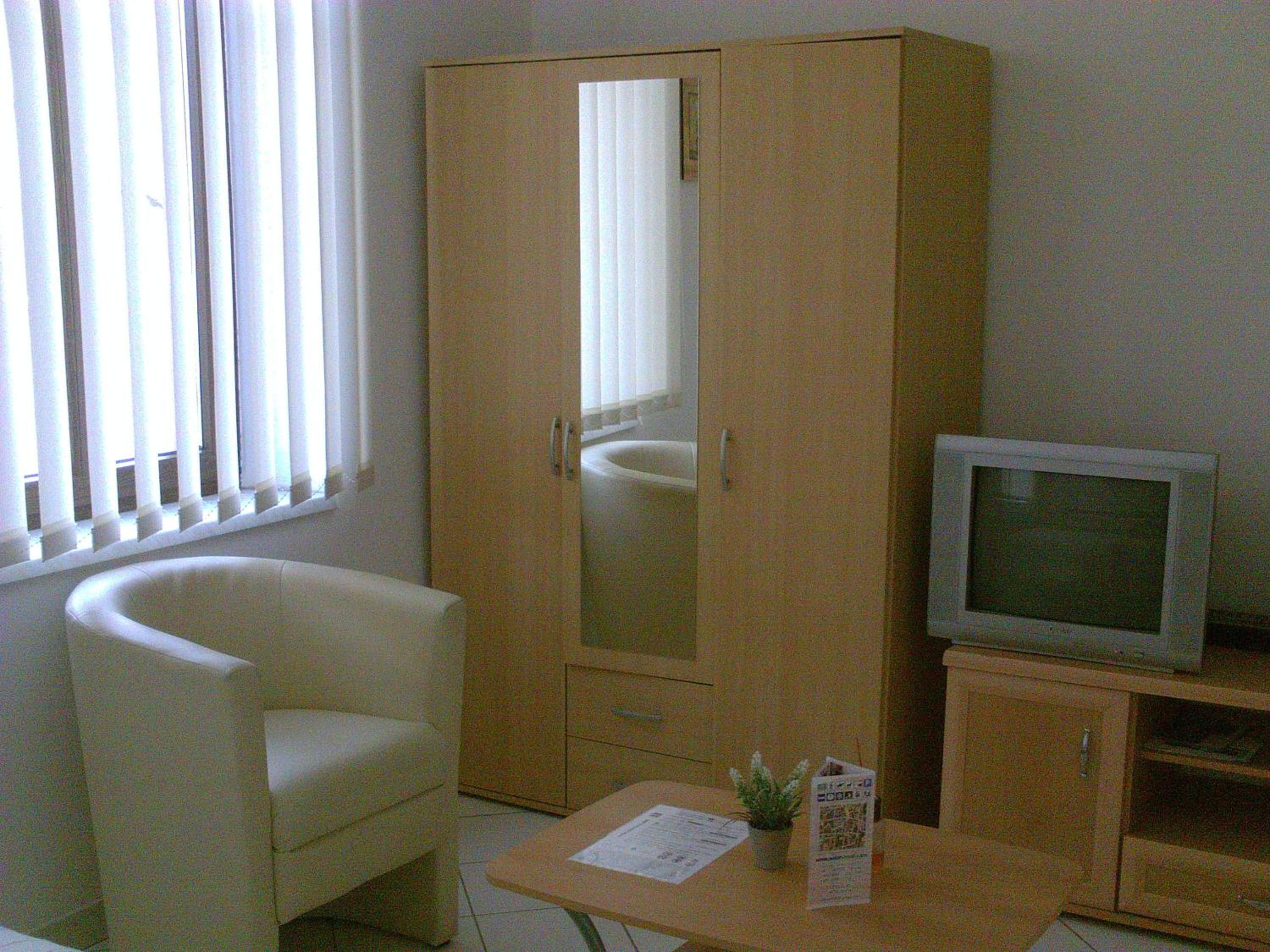 Double Room - Photo 17