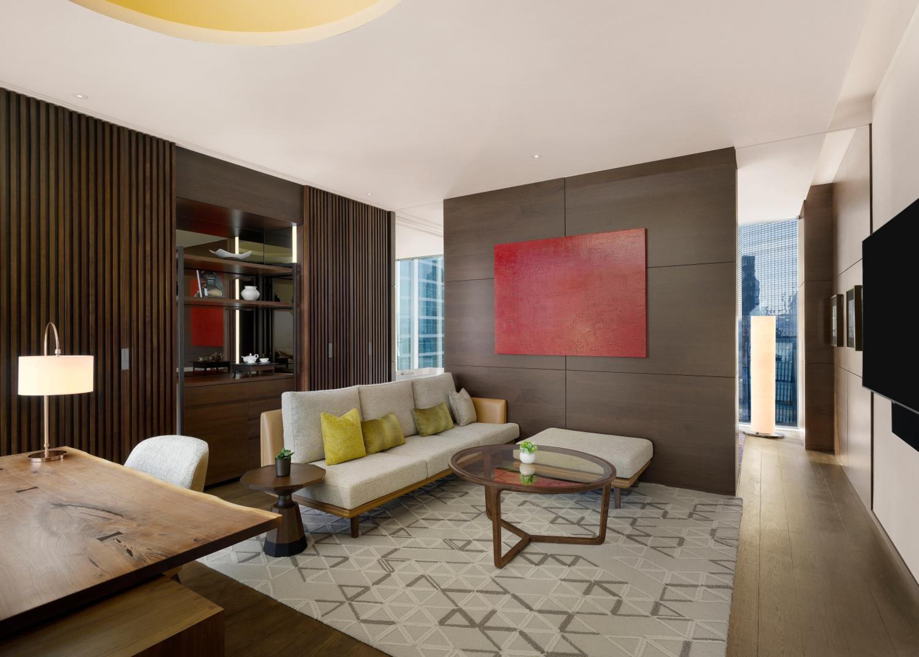 Park Corner Suite - Photo 2