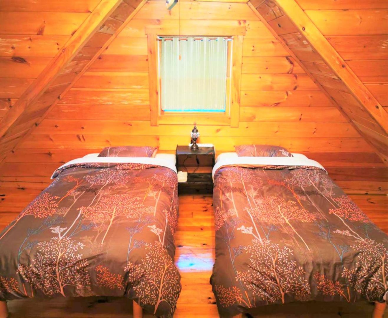 Two-Bedroom House - Photo 1
