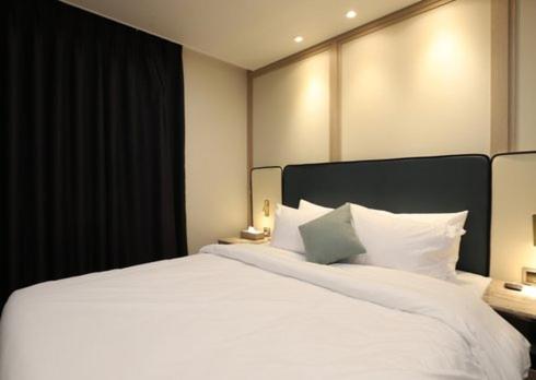 Double Room with Private Bathroom - Photo 4