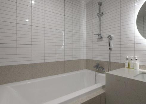 Double Room with Private Bathroom - Photo 5