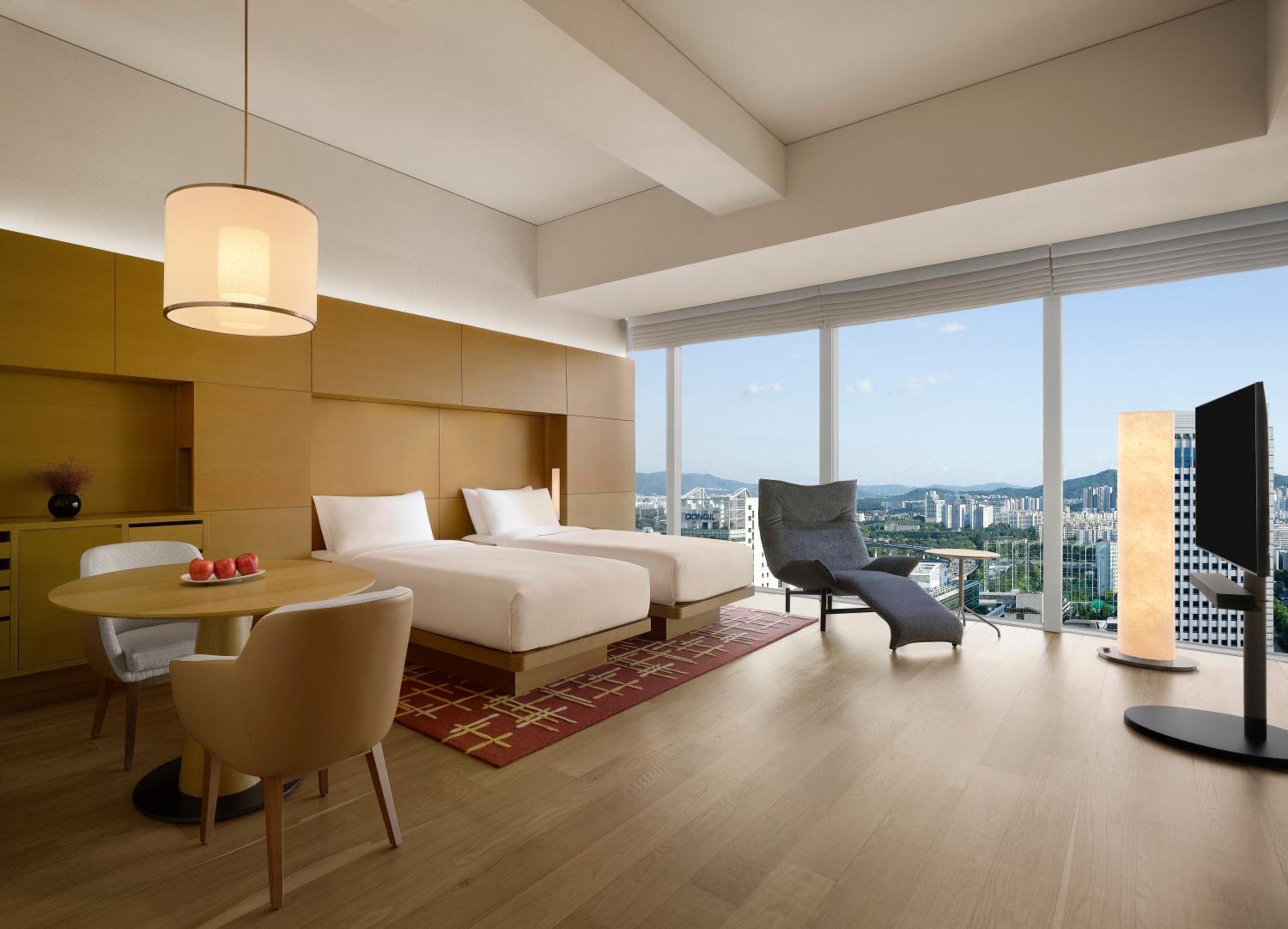 2 Twin Beds, Premium - Photo 3