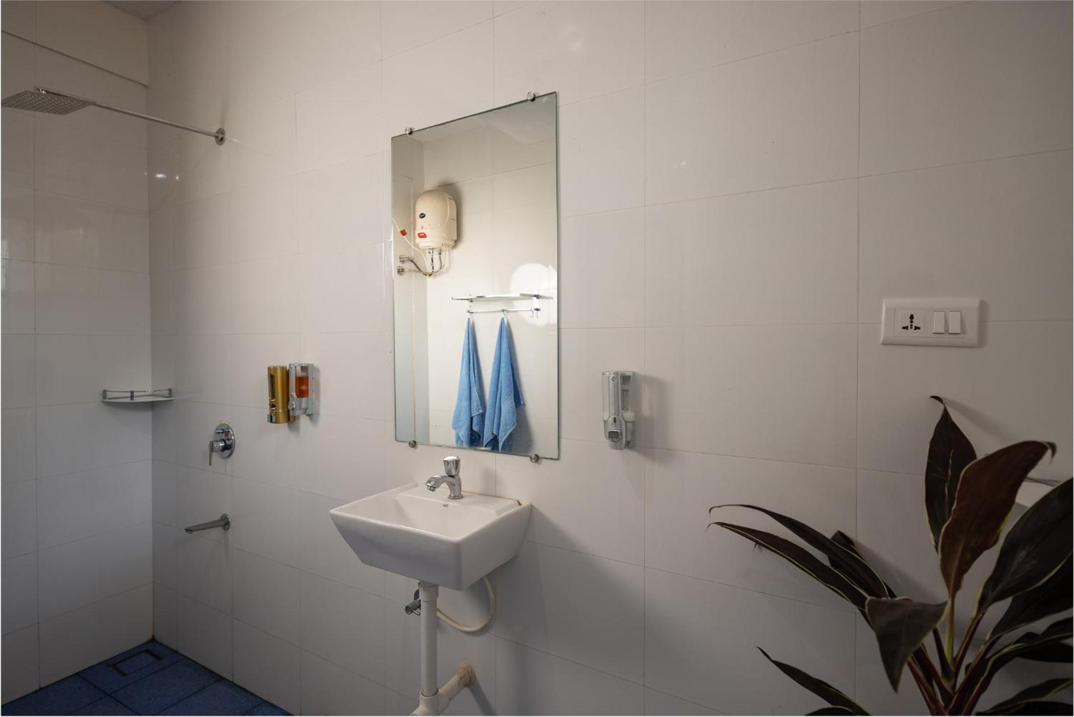 Double Room with Balcony photo 3