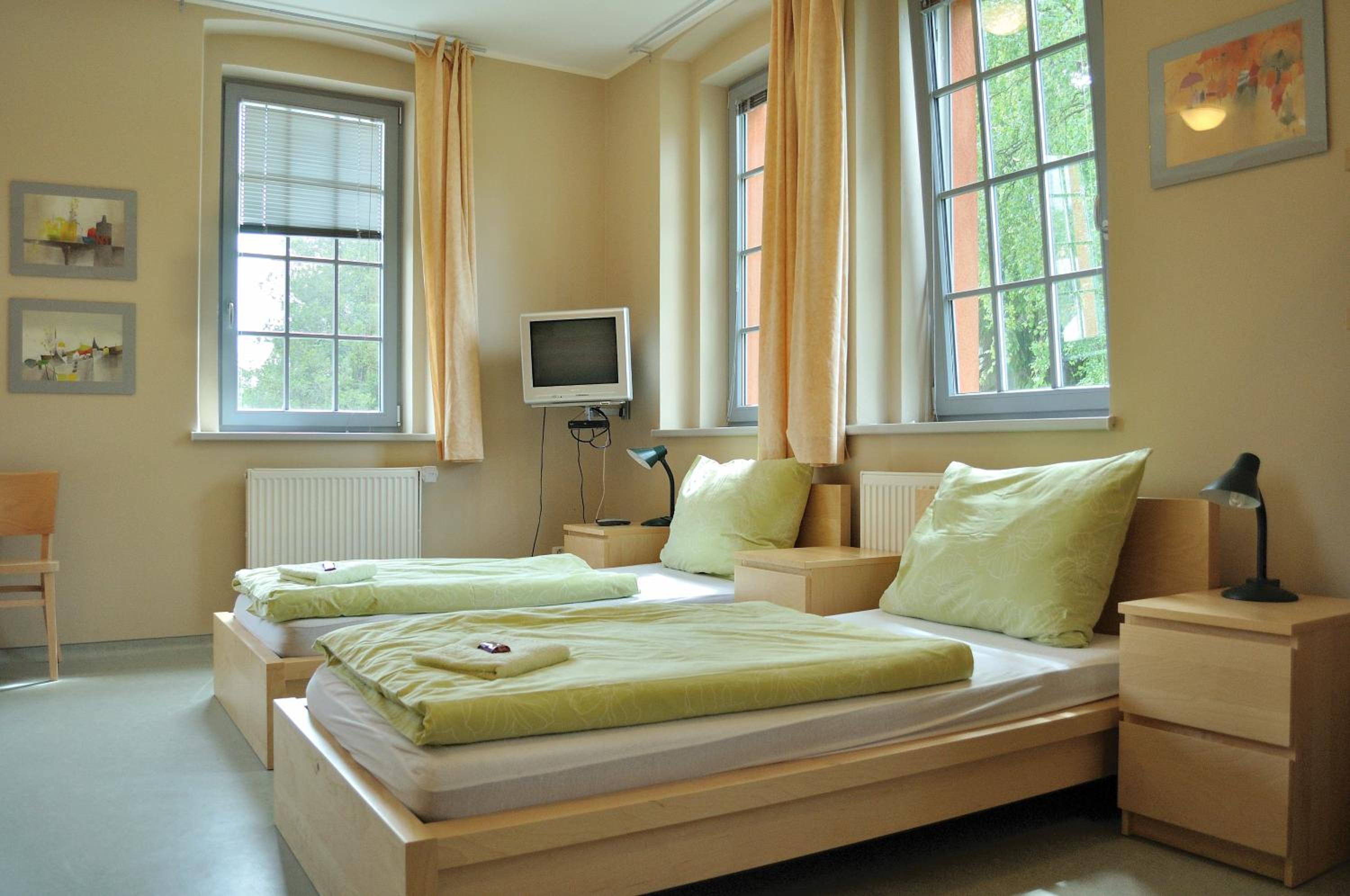 Triple Room with Shared Bathroom photo 2