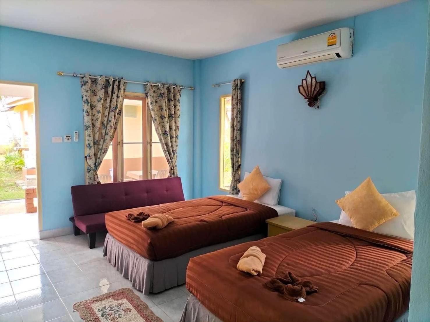 Deluxe Bungalow