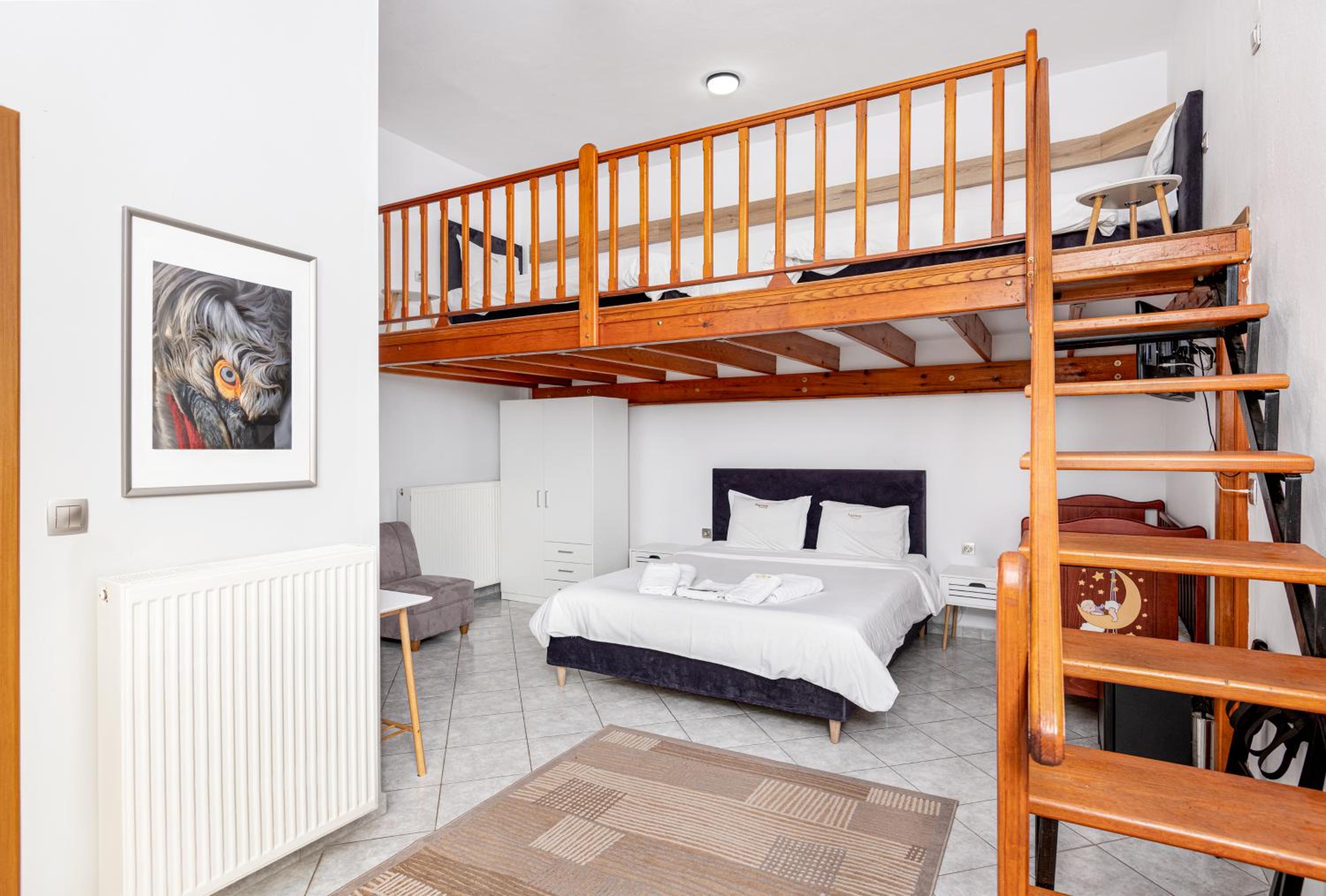 Quadruple Room - Disability Access - Photo 5