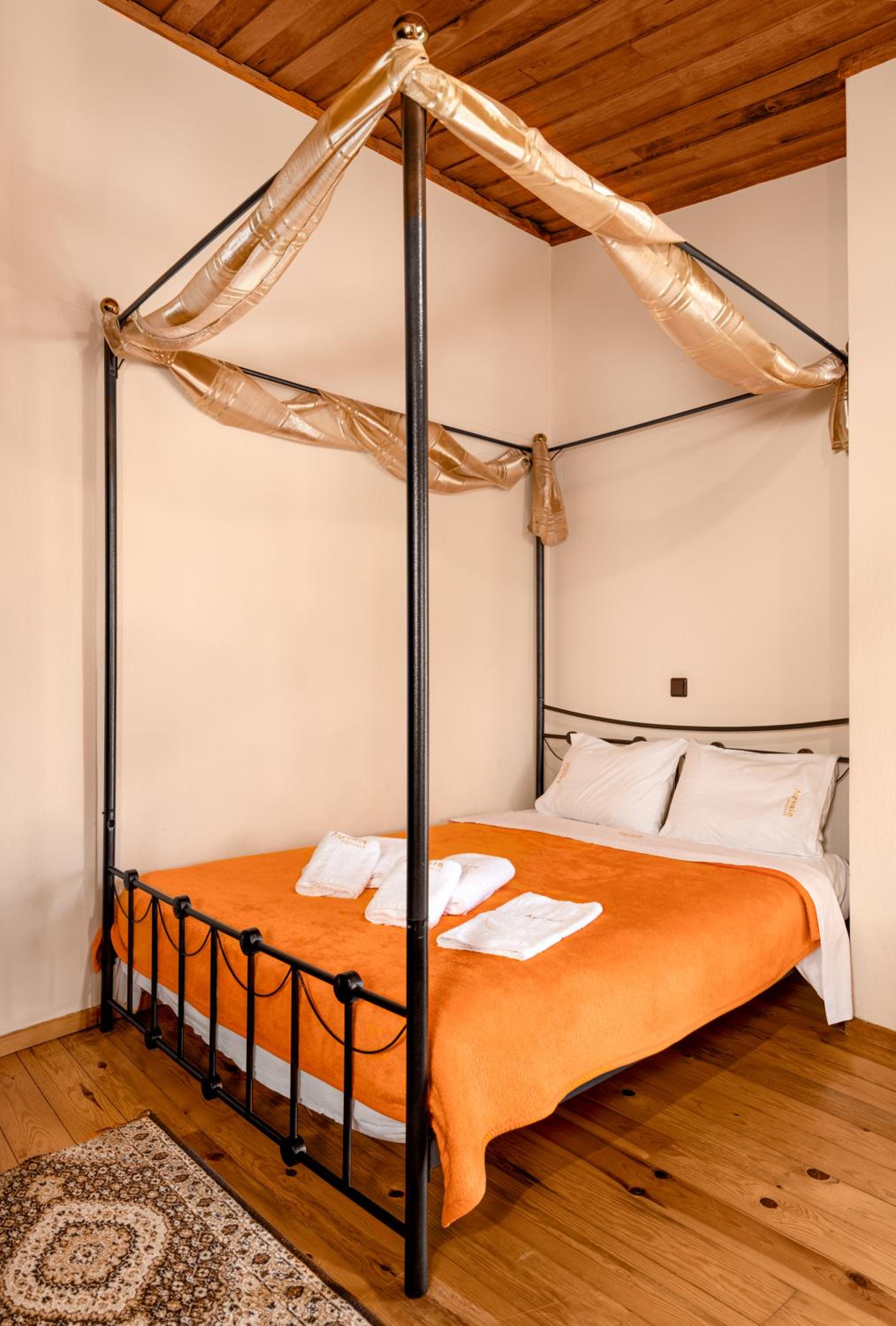 Basic Triple Room - Photo 1