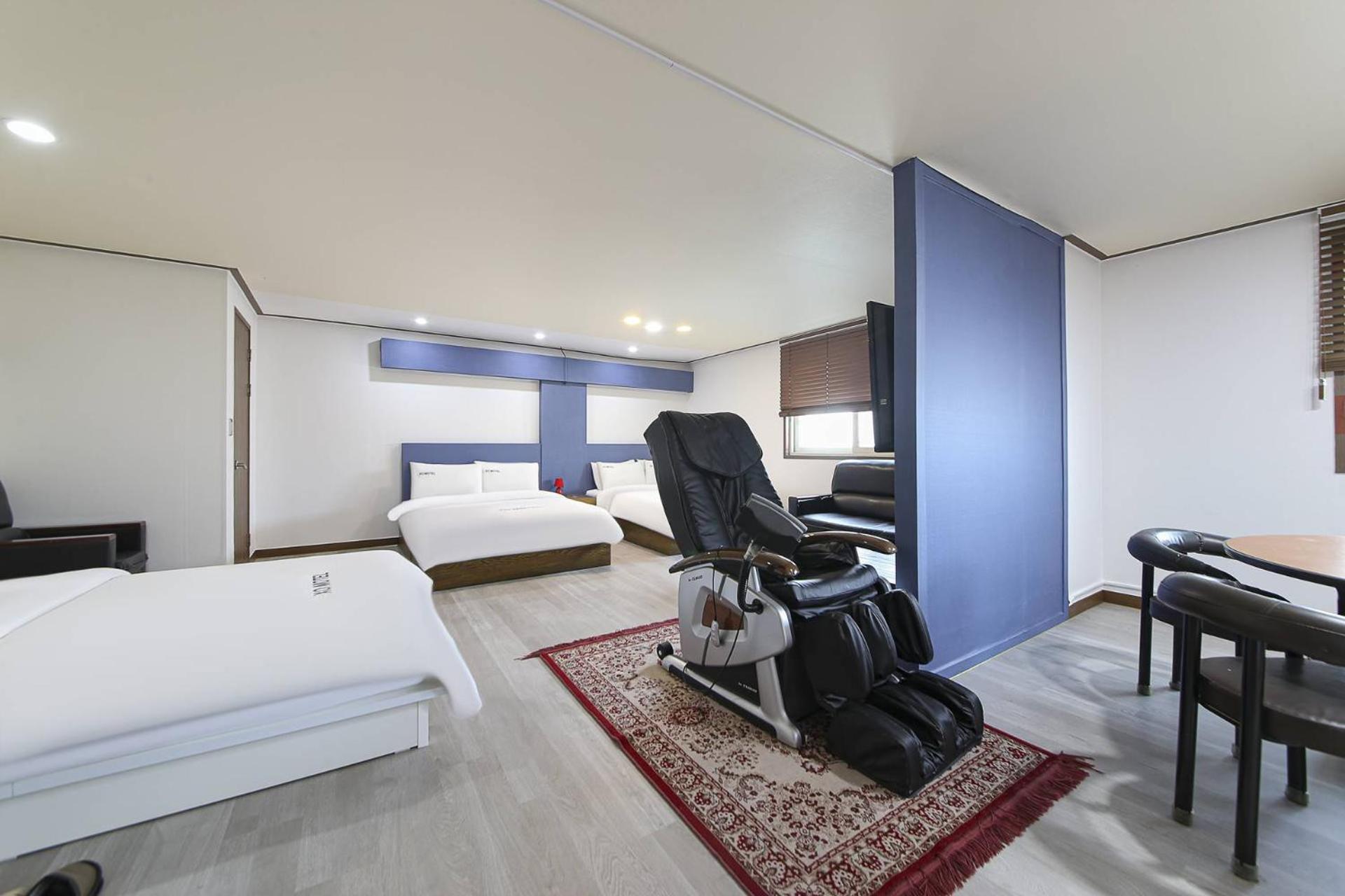 Family Suite - Photo 1