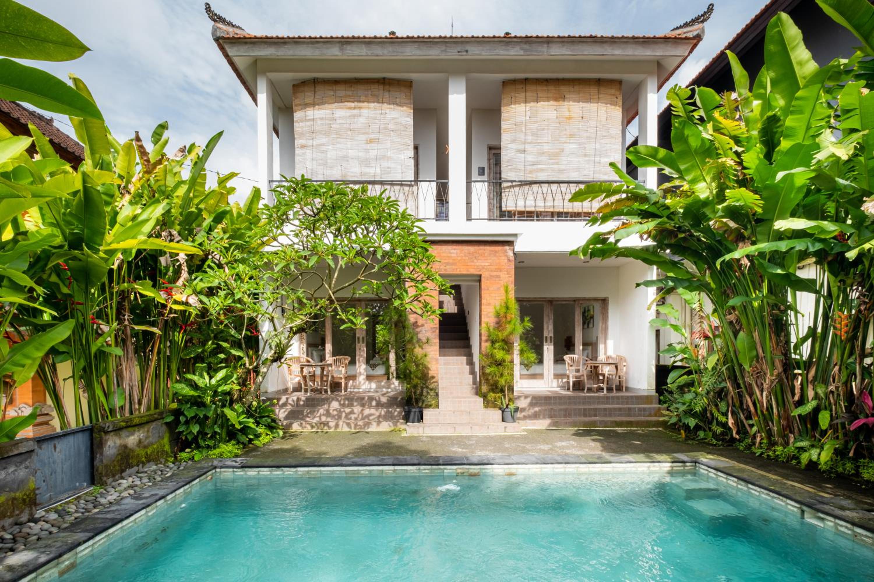Villa with Private Pool - Photo 28