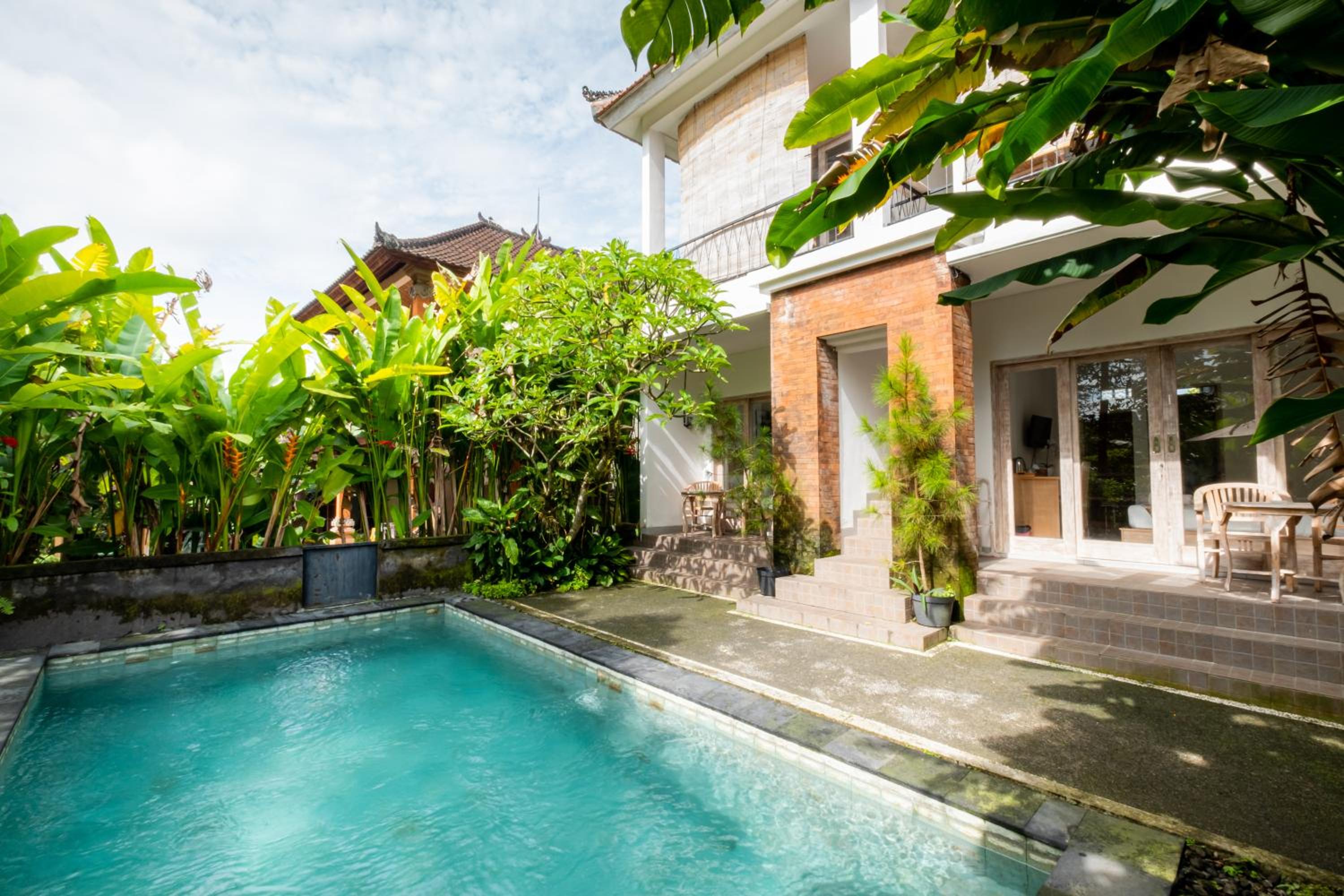 Villa with Private Pool - Photo 30