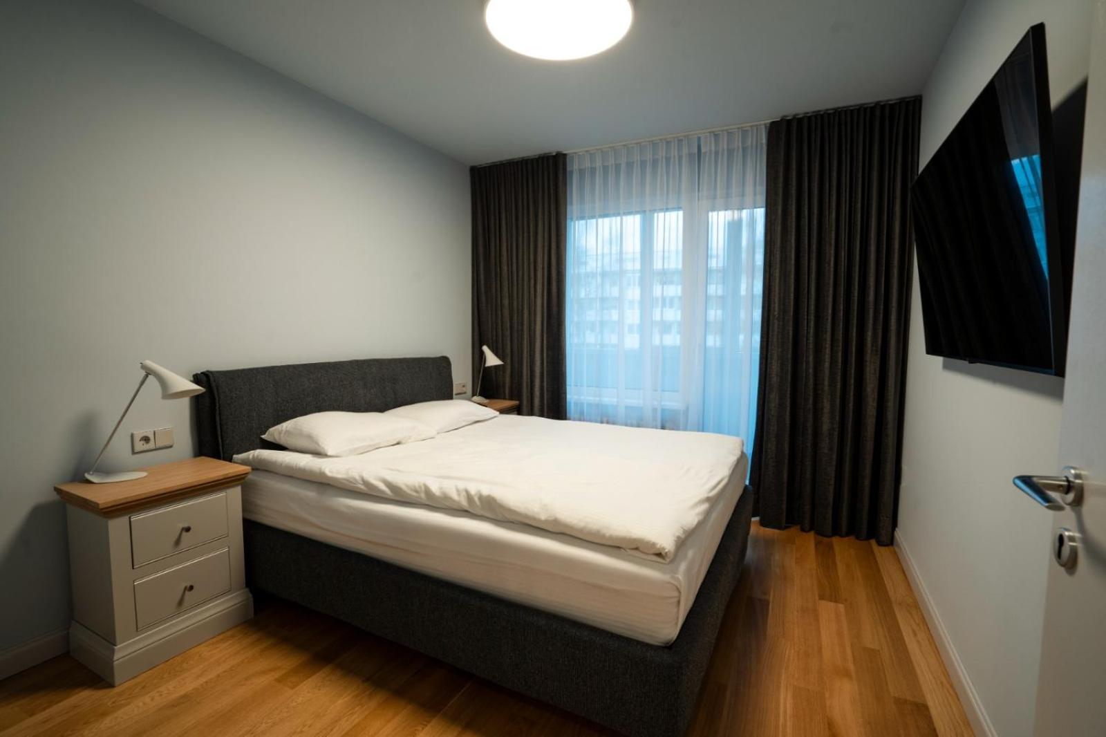 One-Bedroom Apartment - Photo 17