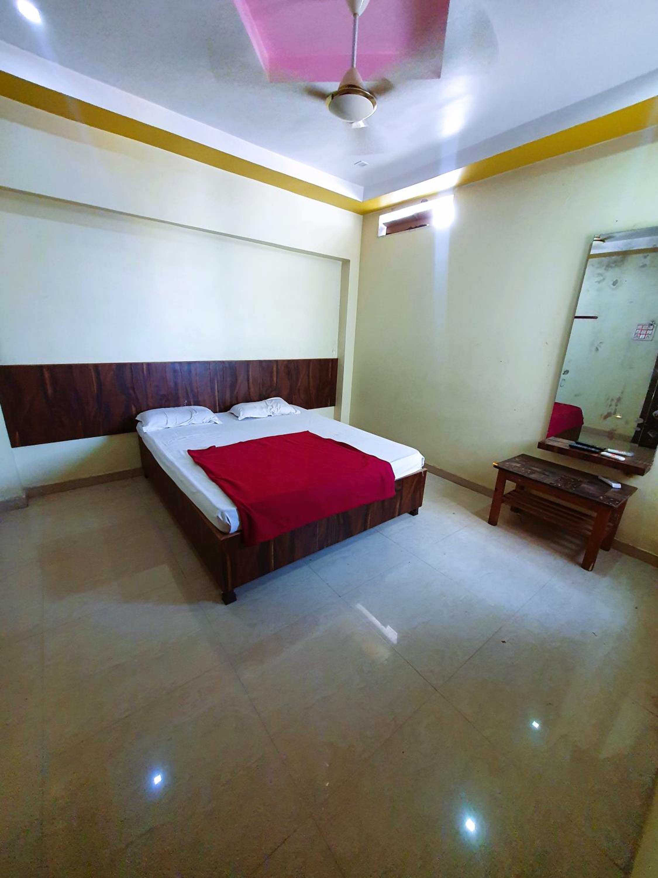 Deluxe Double or Twin Room photo 1
