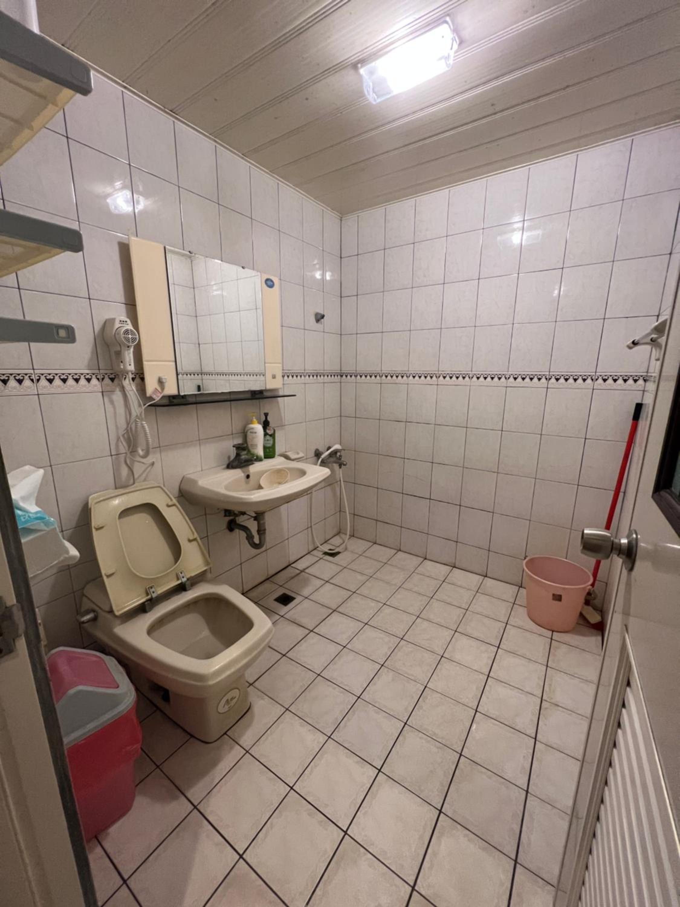 Small Double Room photo 2