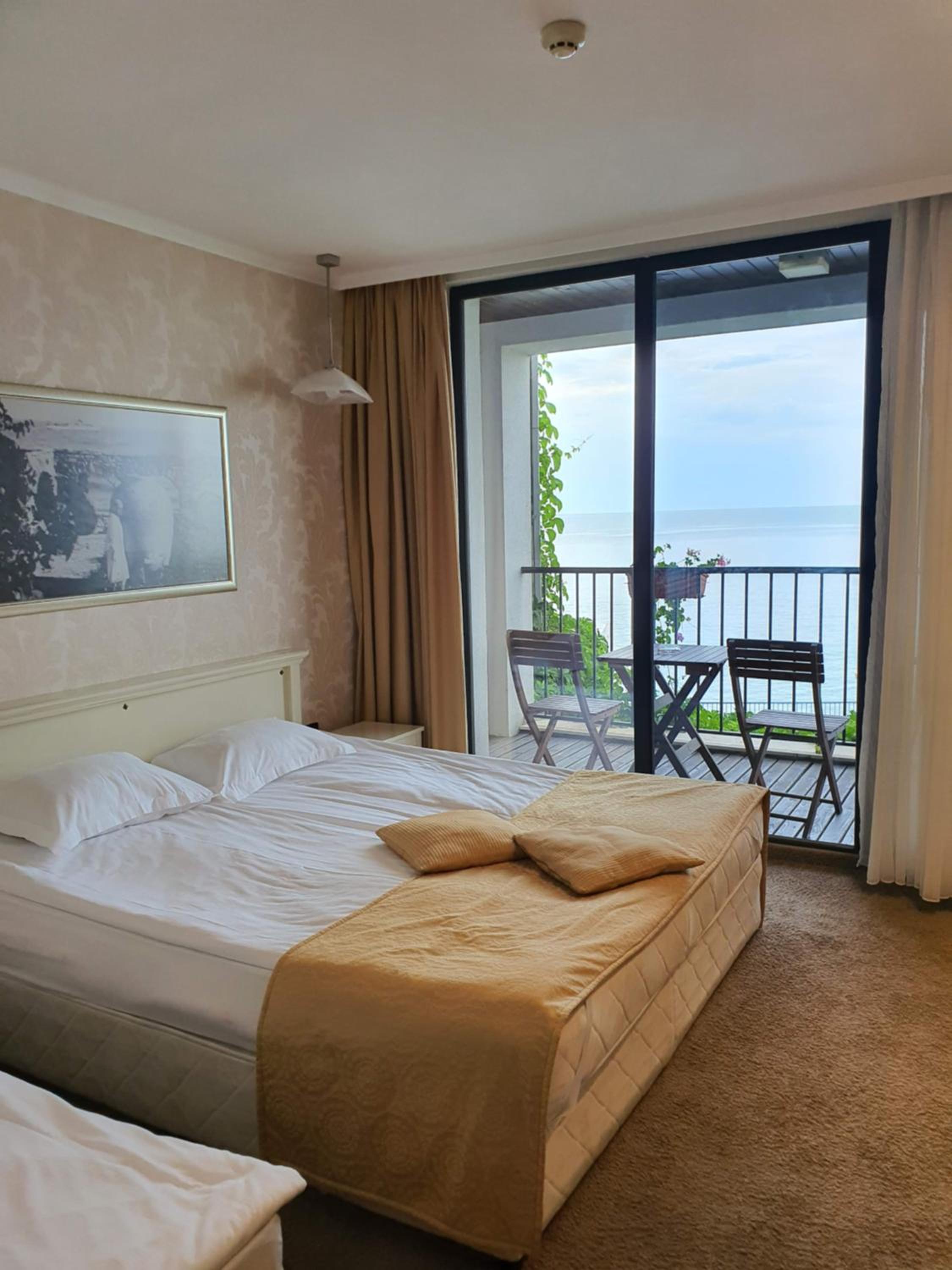 Double or Twin Room photo 1