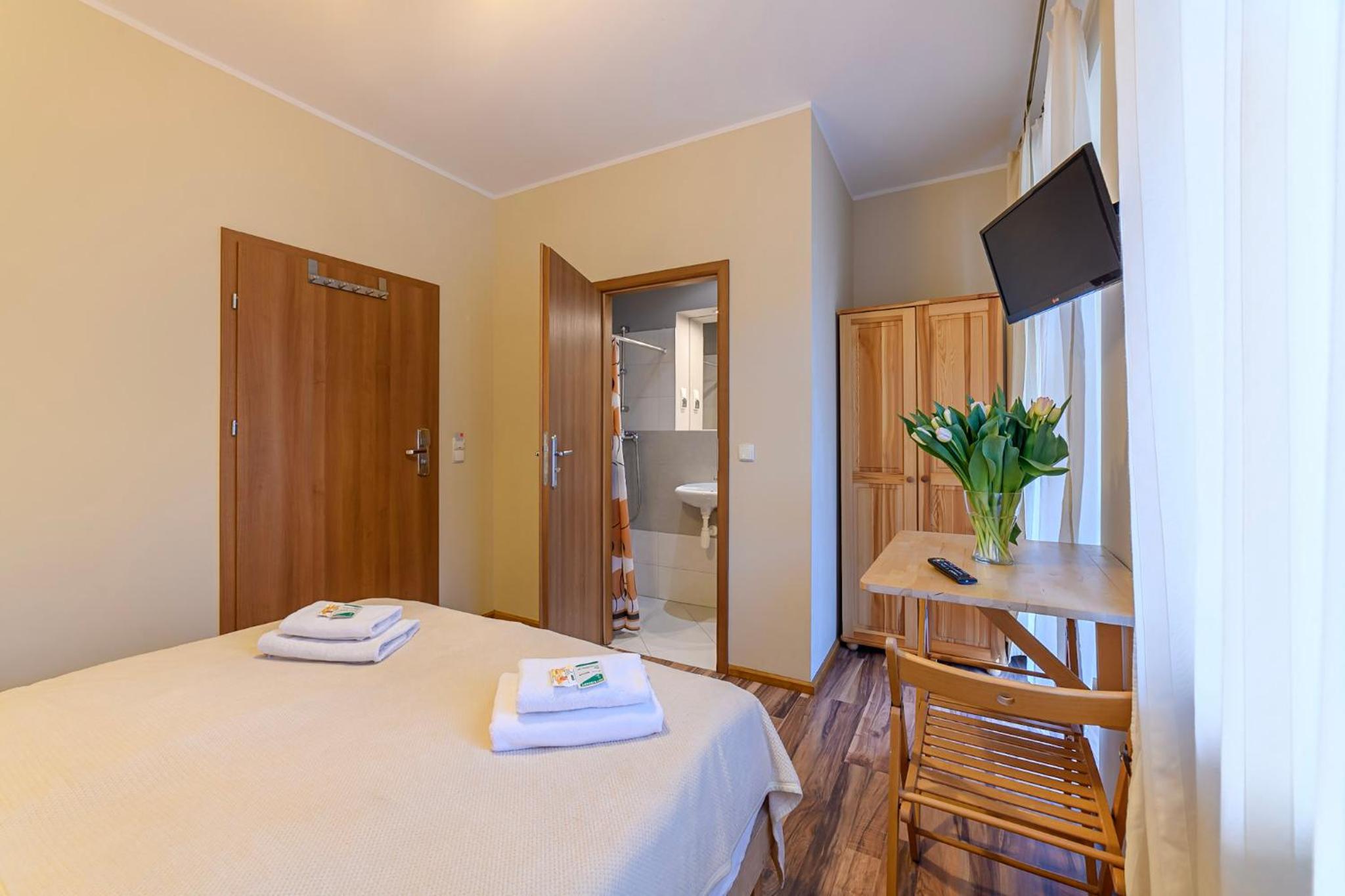 Small Double Room photo 2