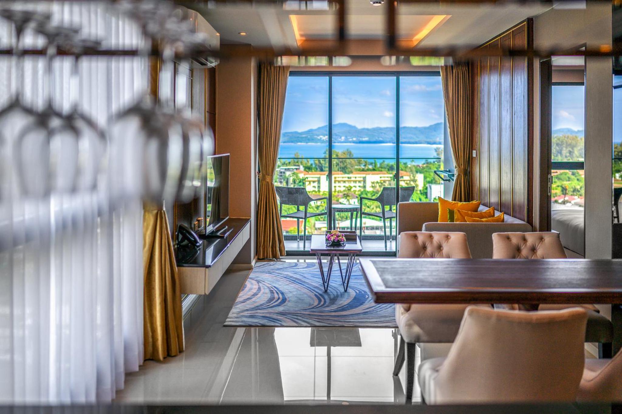 Family Suite 2 Bedroom Ocean View - Photo 8