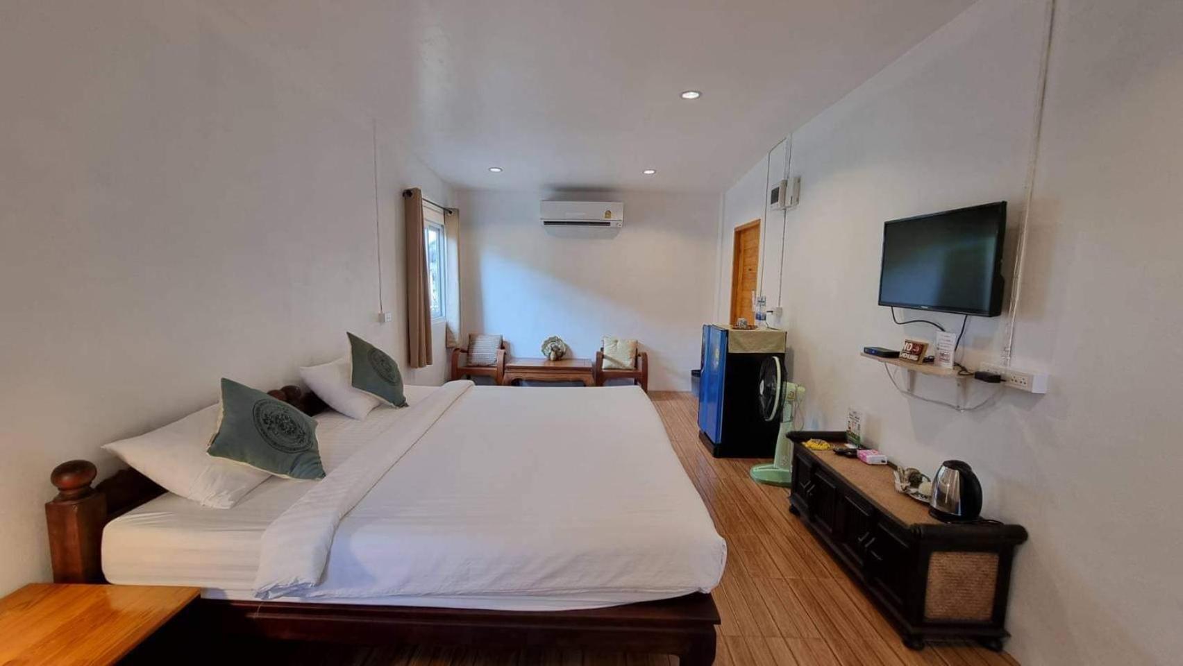 Superior Double or Twin Room - Photo 7