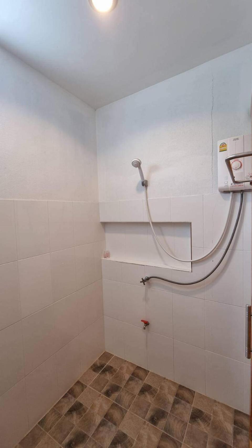 Superior Double or Twin Room - Photo 6