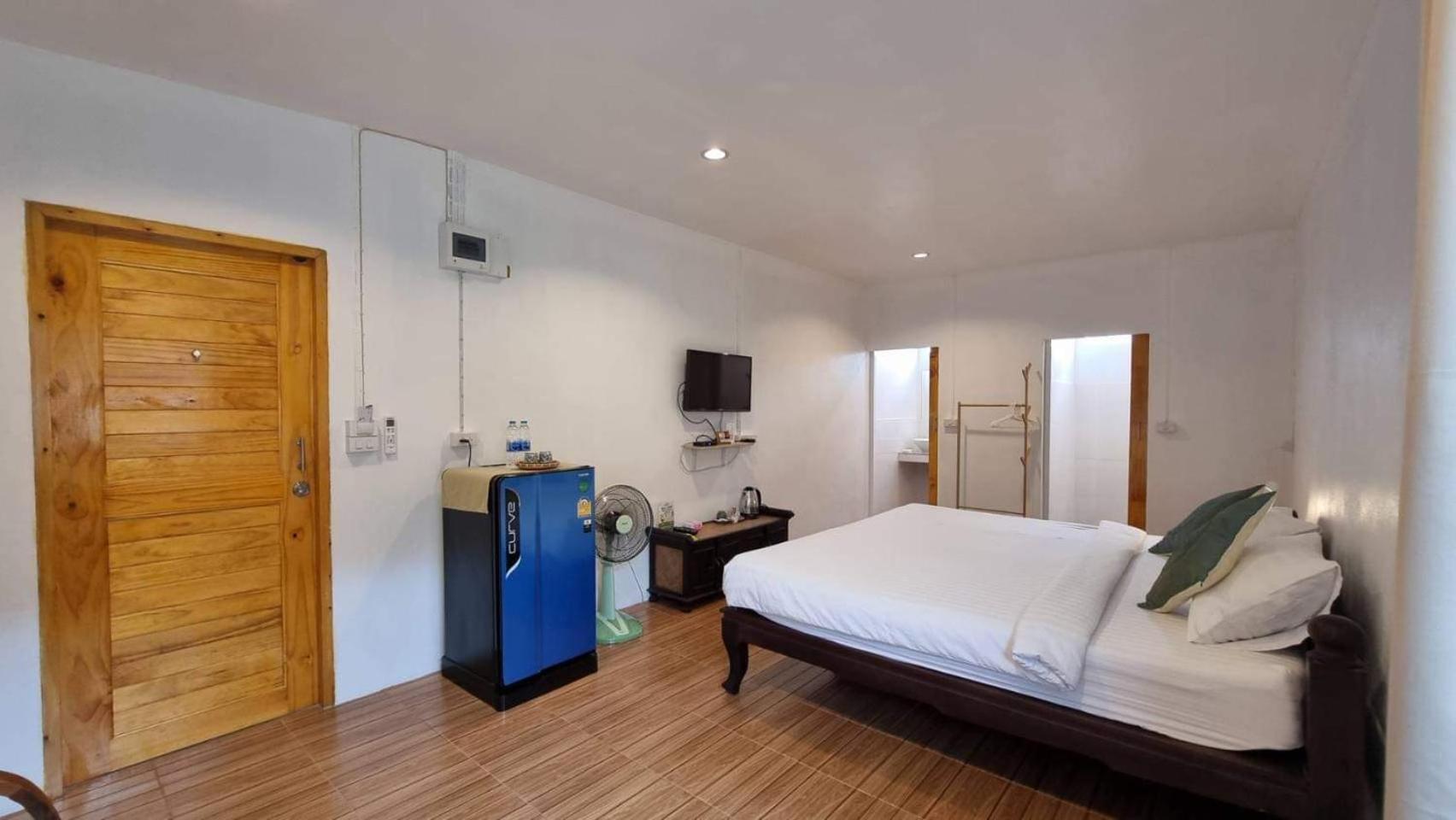 Superior Double or Twin Room - Photo 2