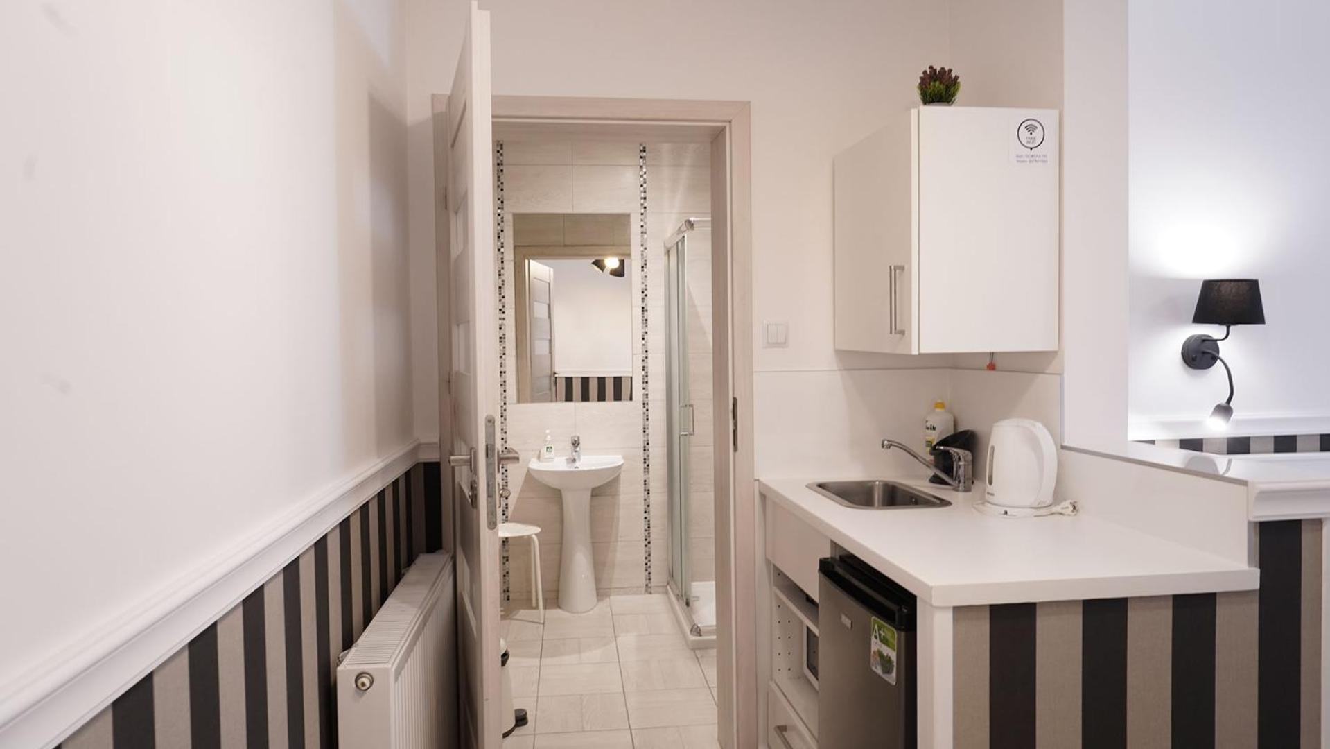 Triple Room with Private Bathroom