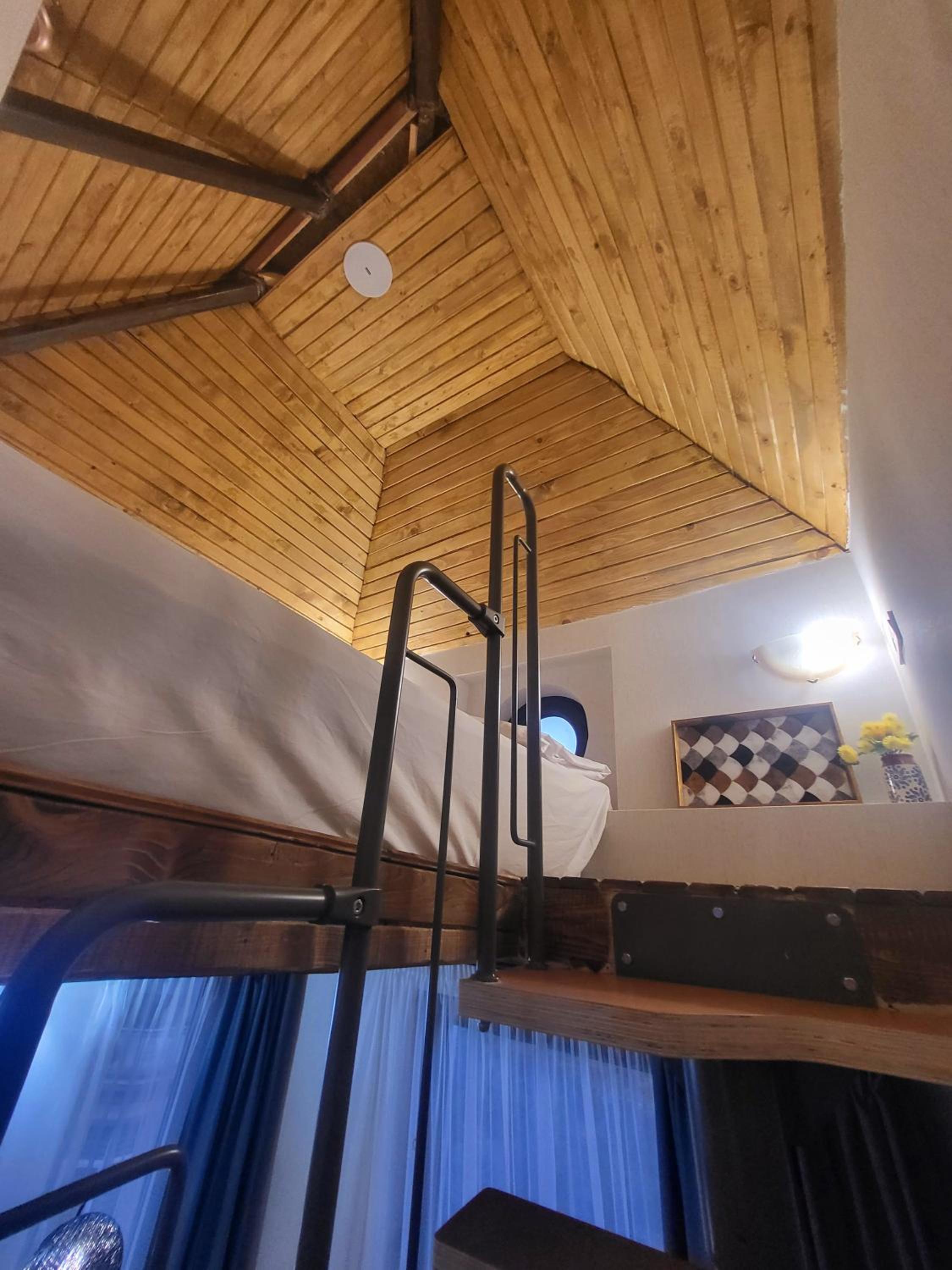 Classic Quadruple Room - Photo 4