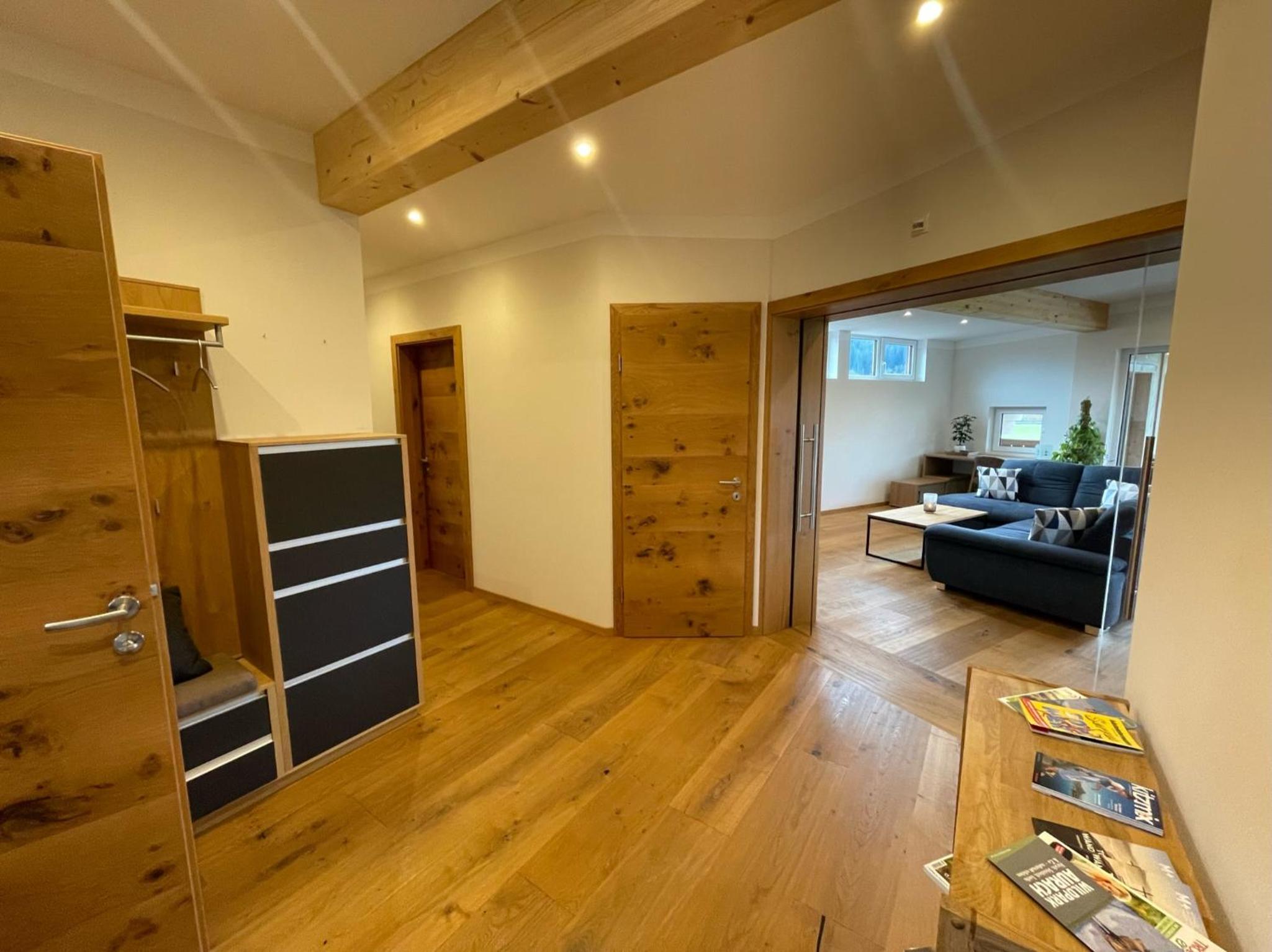 Three-Bedroom Apartment photo 3