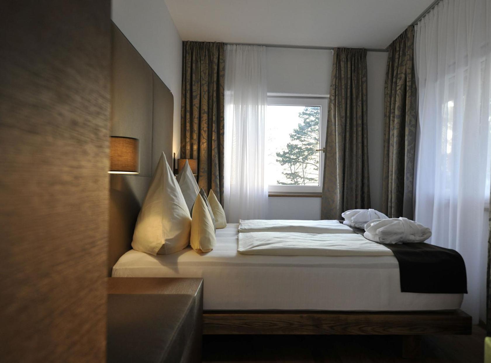 Junior Double Room