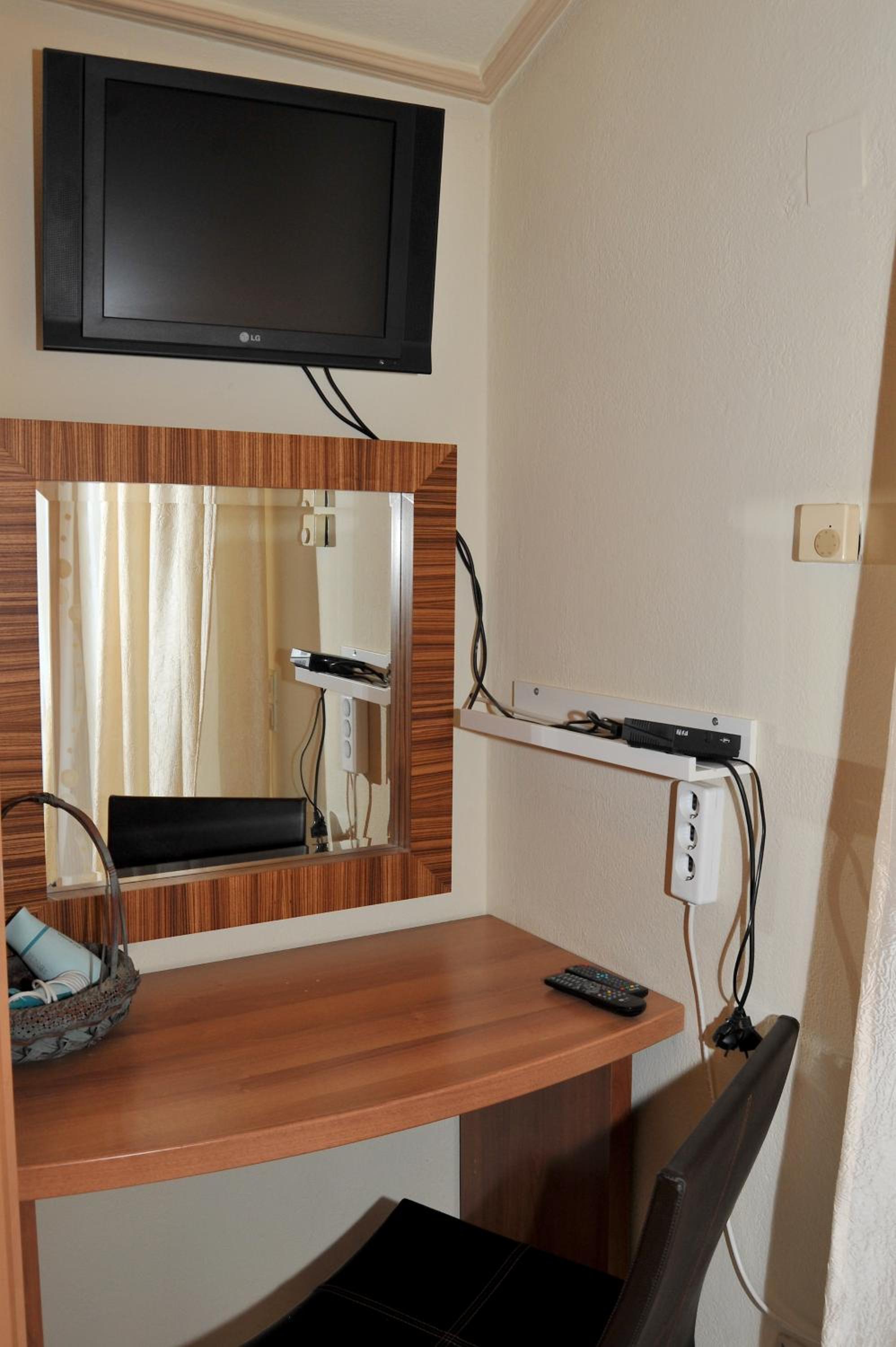 Villa - Photo 3