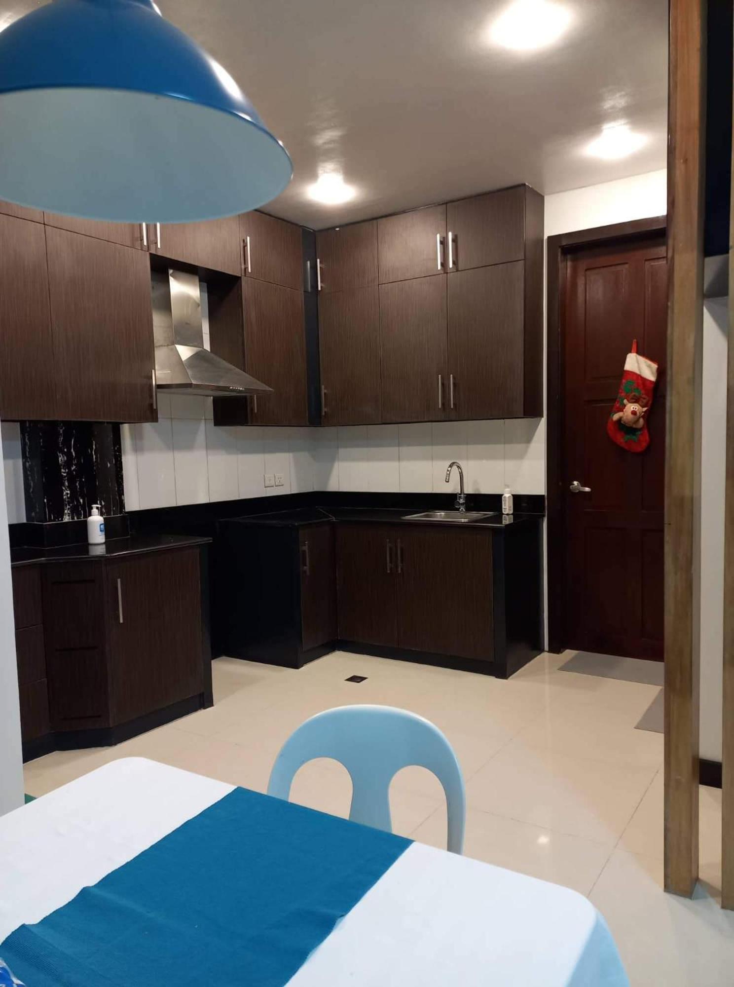 Two-Bedroom Apartment - Photo 2