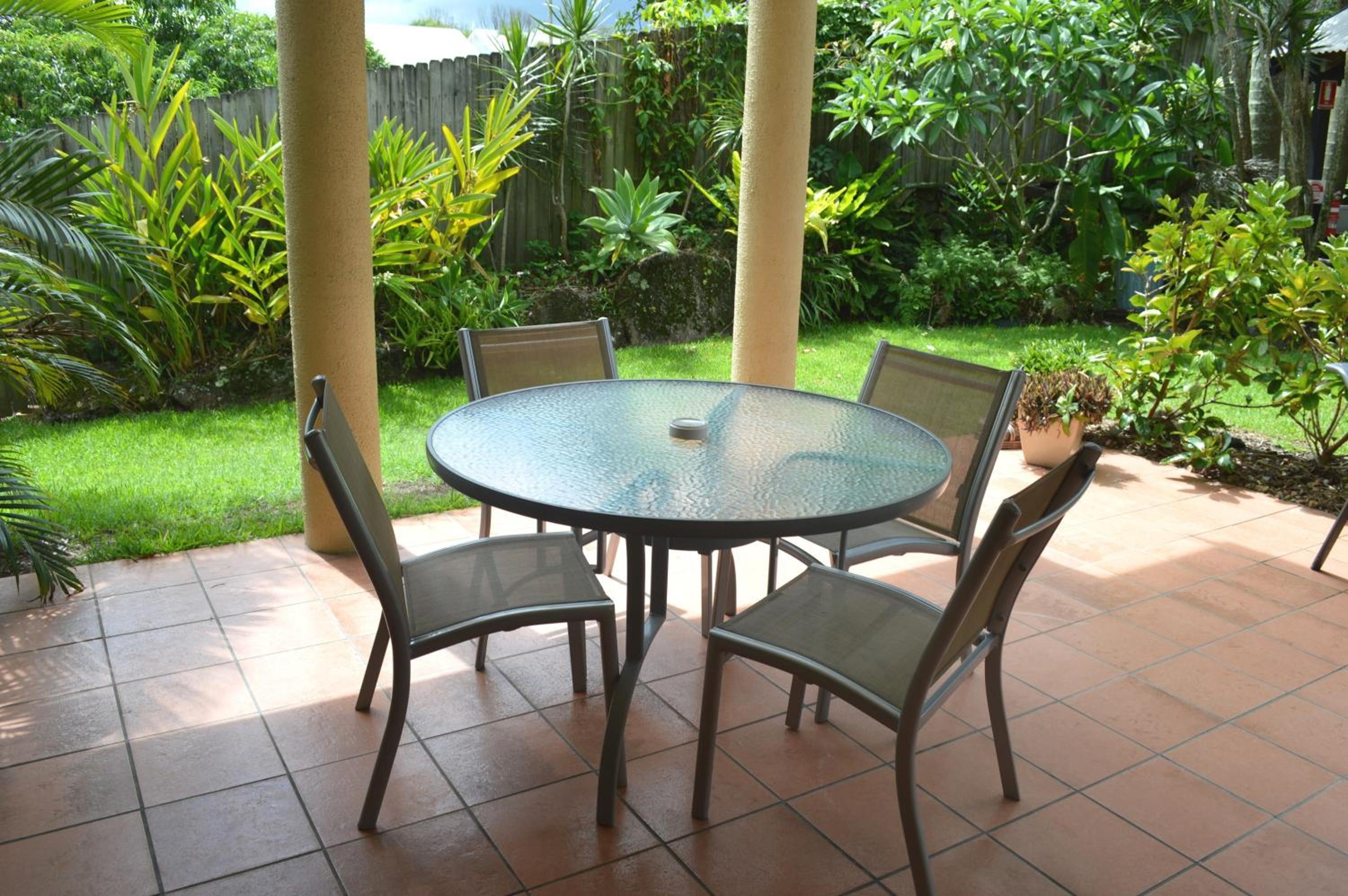 One-Bedroom Apartment with Terrace photo 2