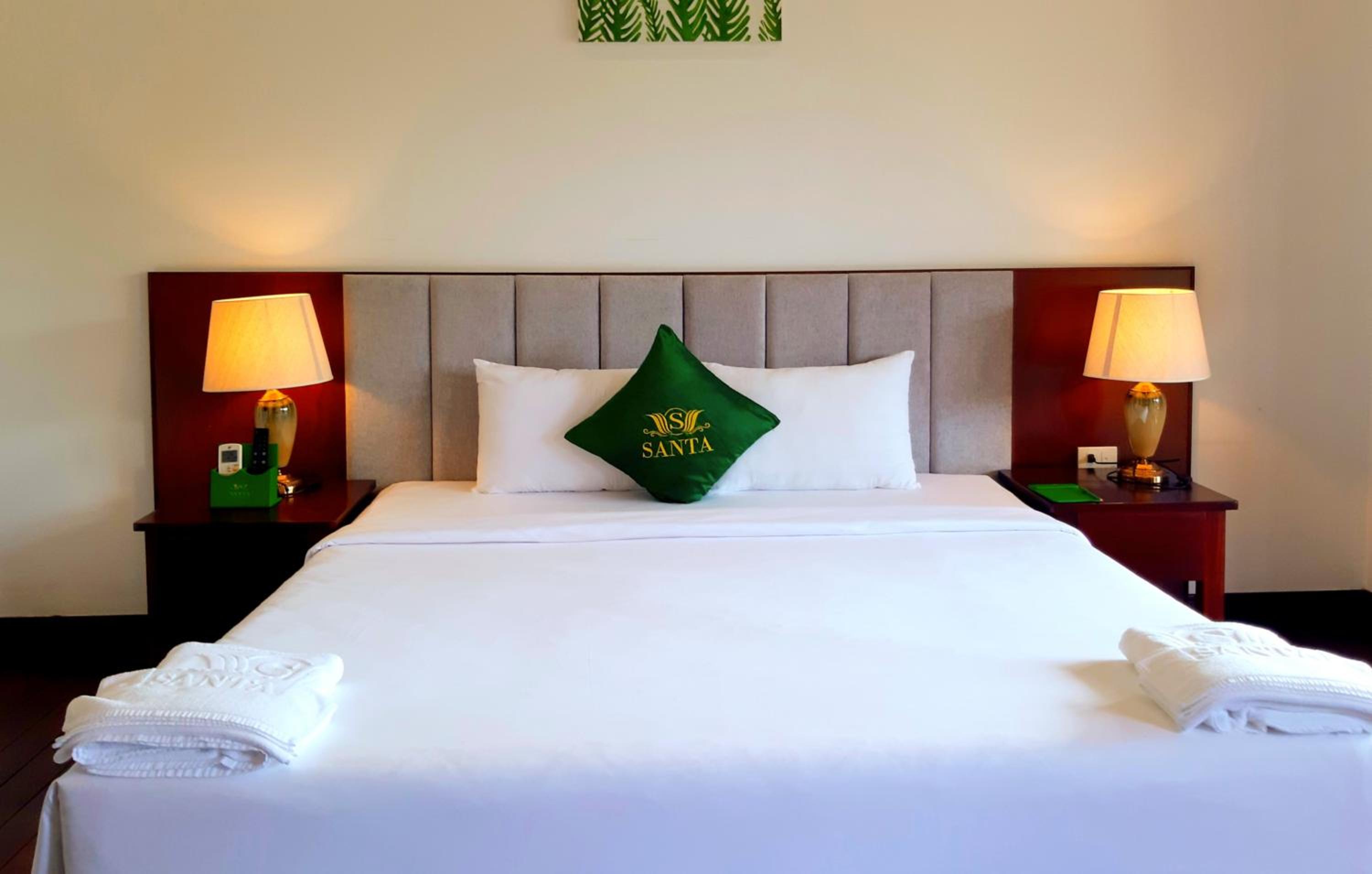 King Room with Garden View