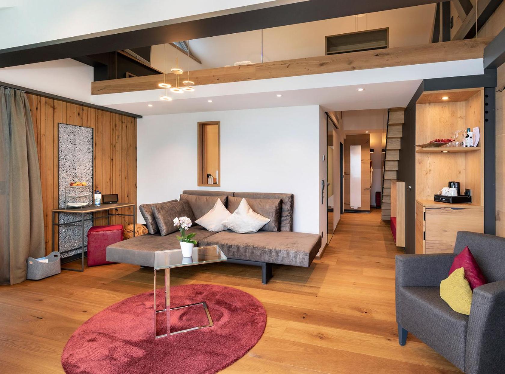 Apartment Maisonette with Loggia and Sea View