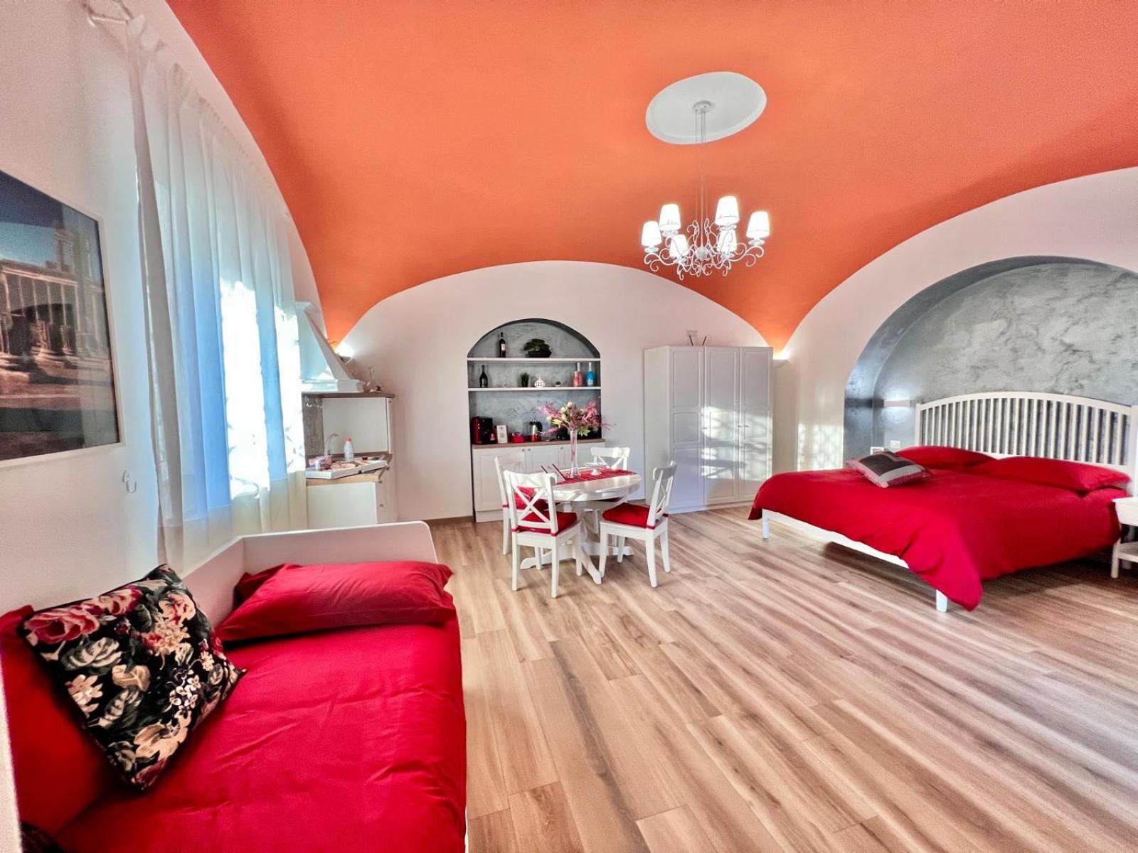 Studio Apartment photo 1