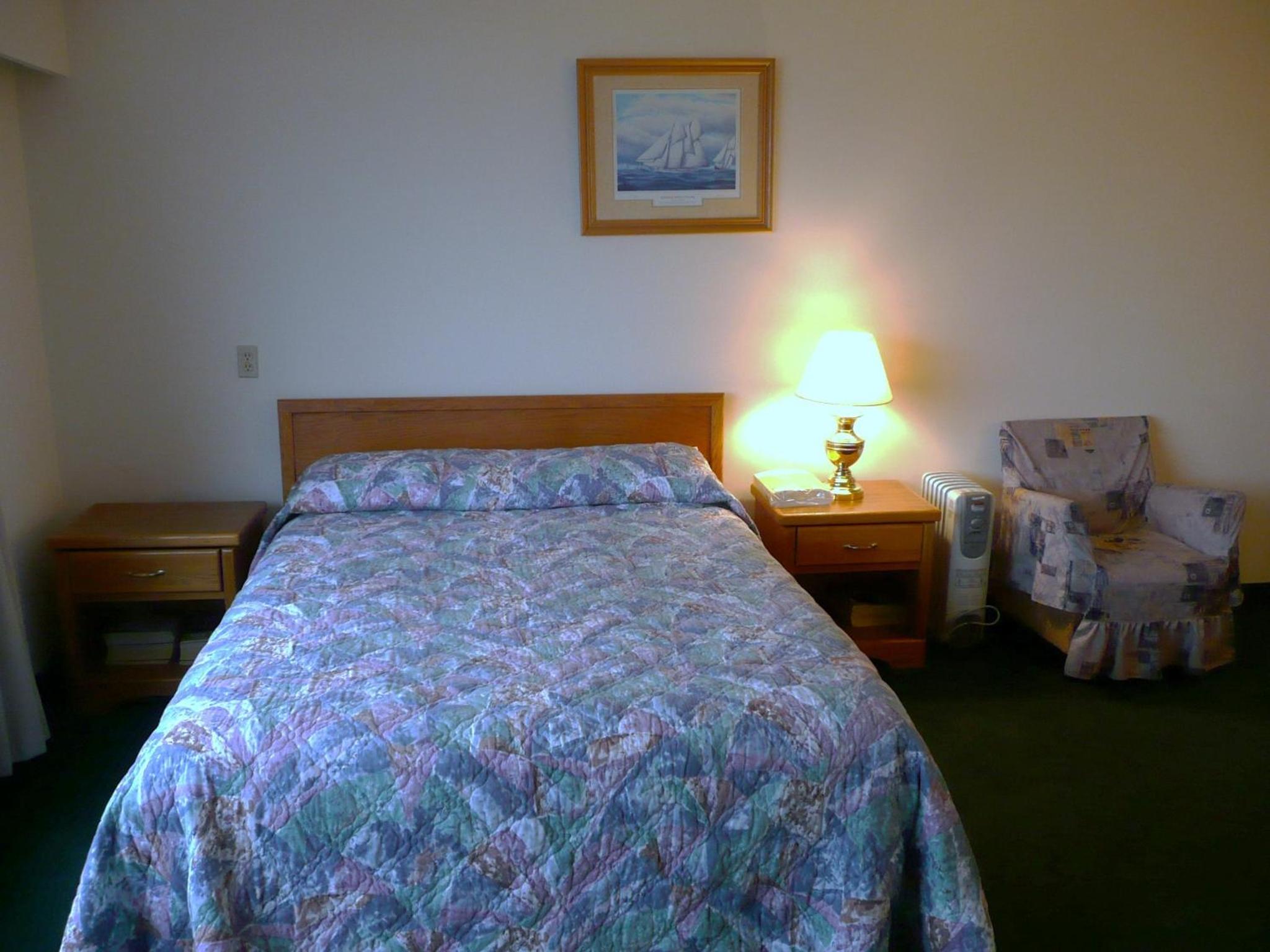 English Bay Hotel — photo 119