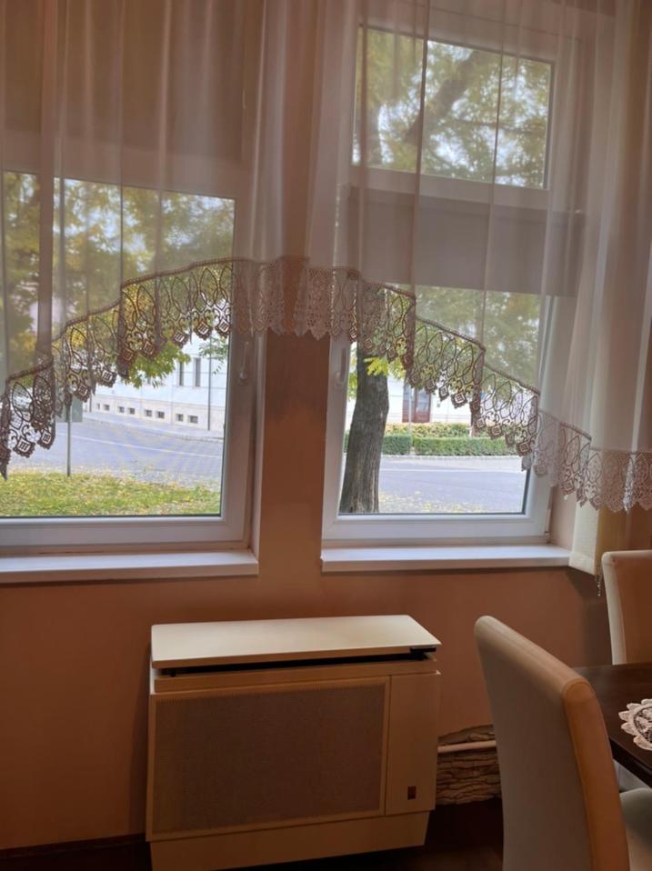 One-Bedroom Apartment - Photo 12