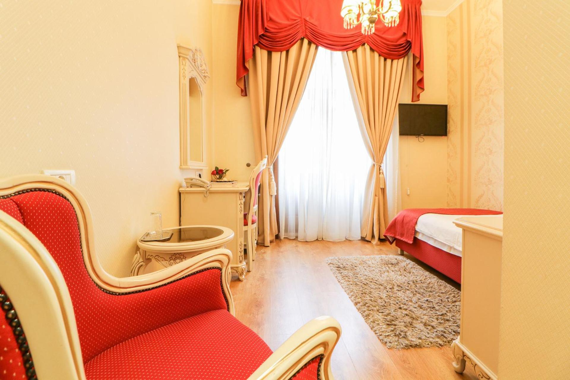 Single Room photo 2