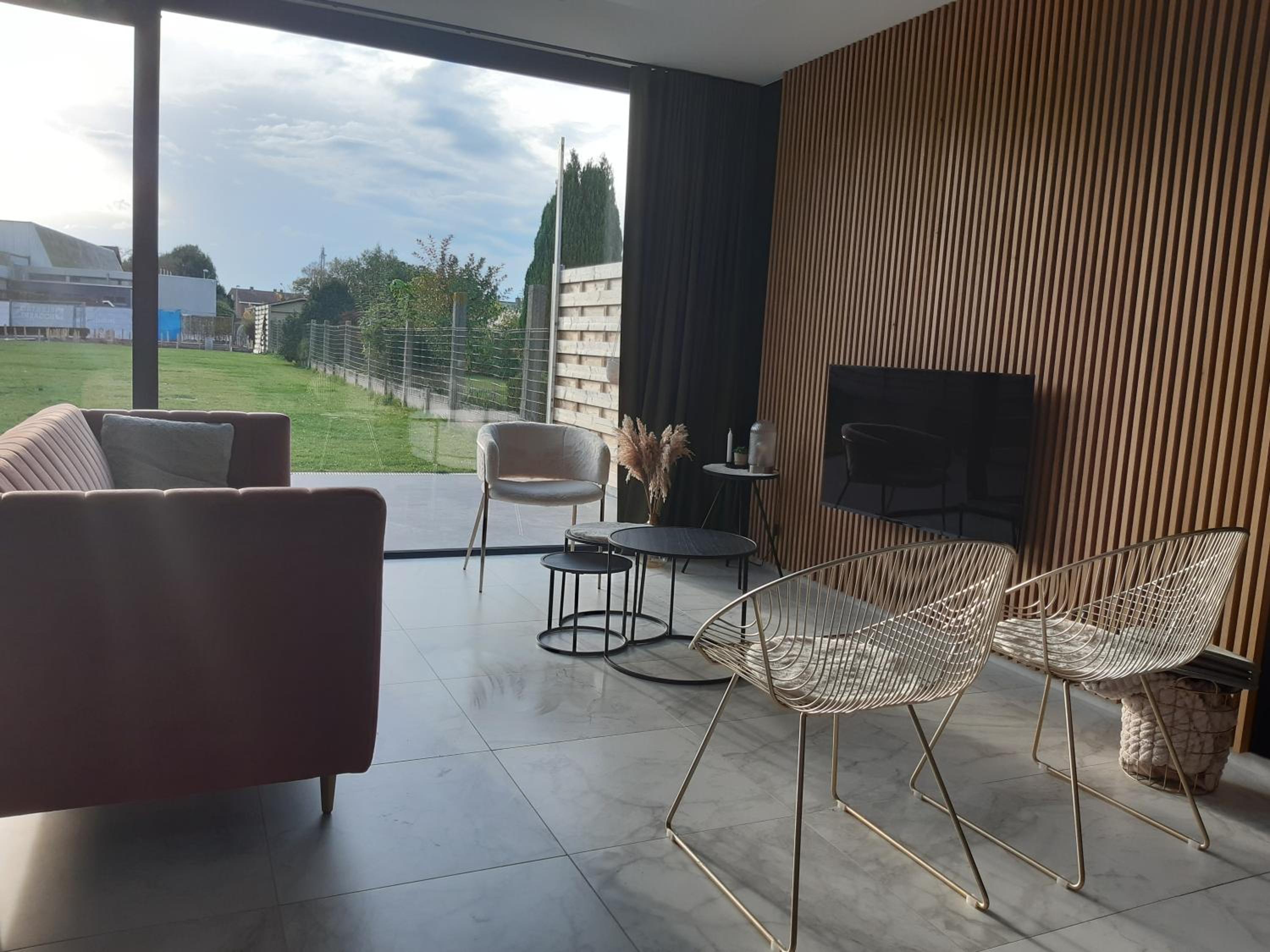 Two-Bedroom House photo 2