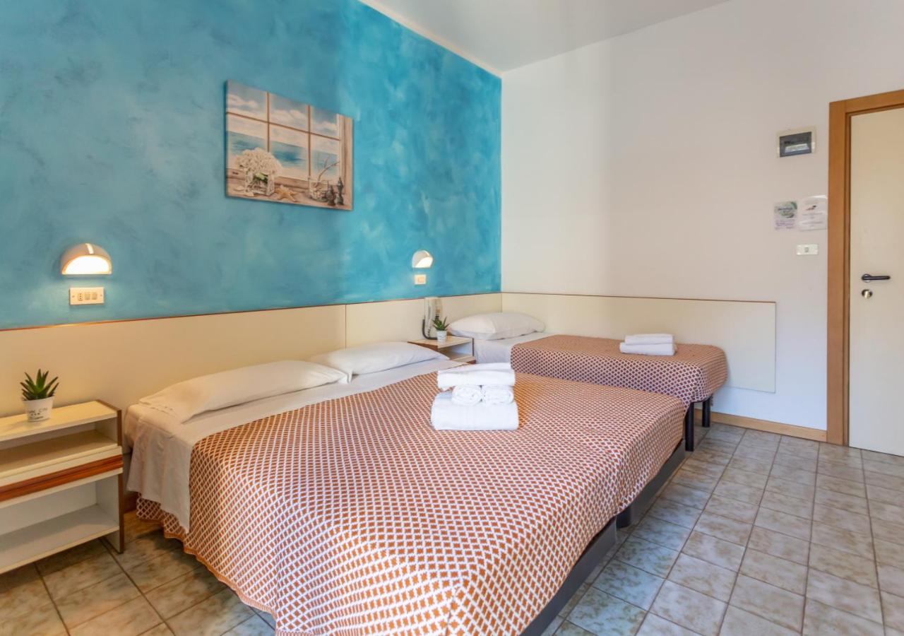 Triple Room with Balcony photo 3