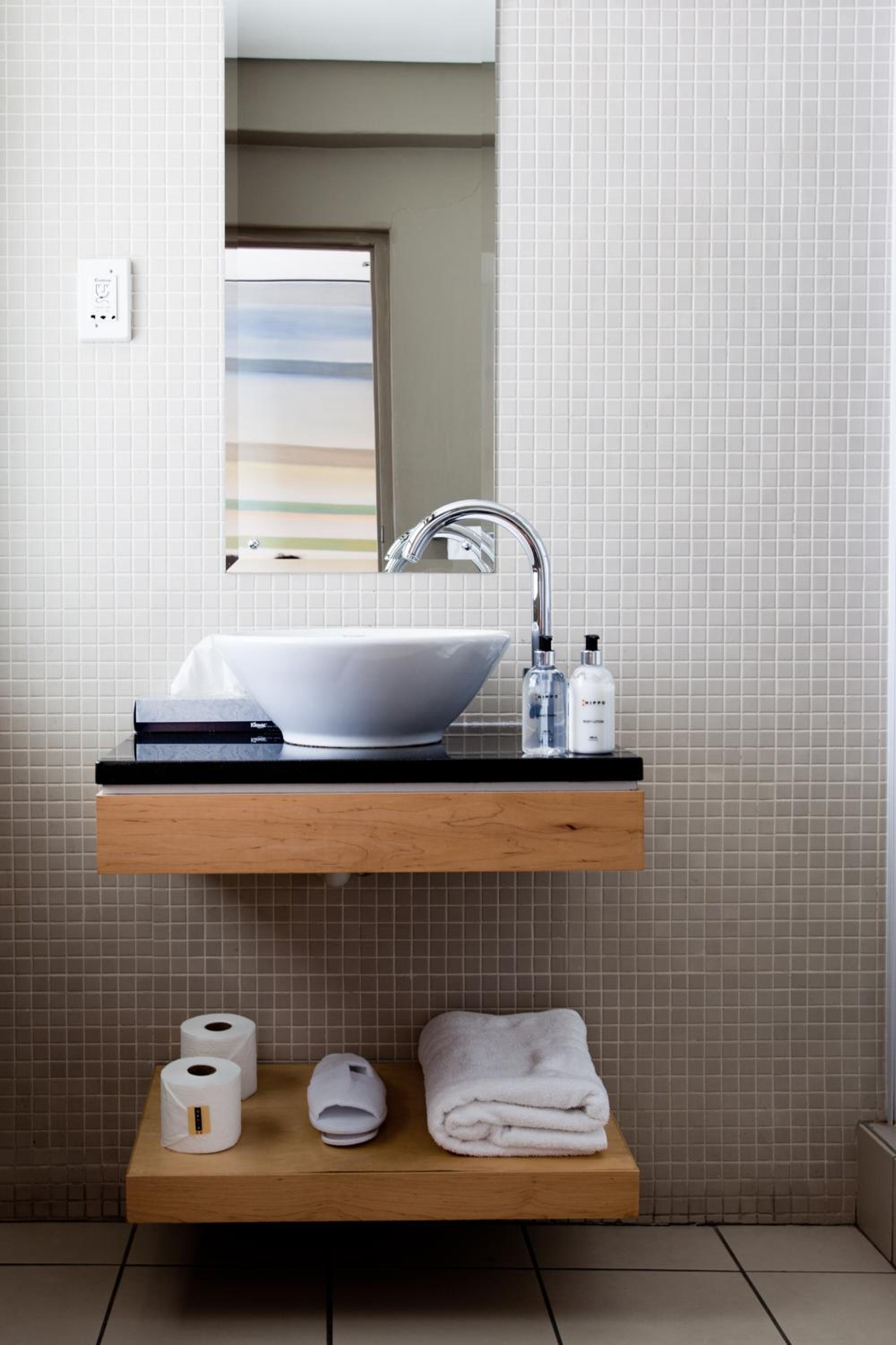 Standard Double or Twin Room photo 3