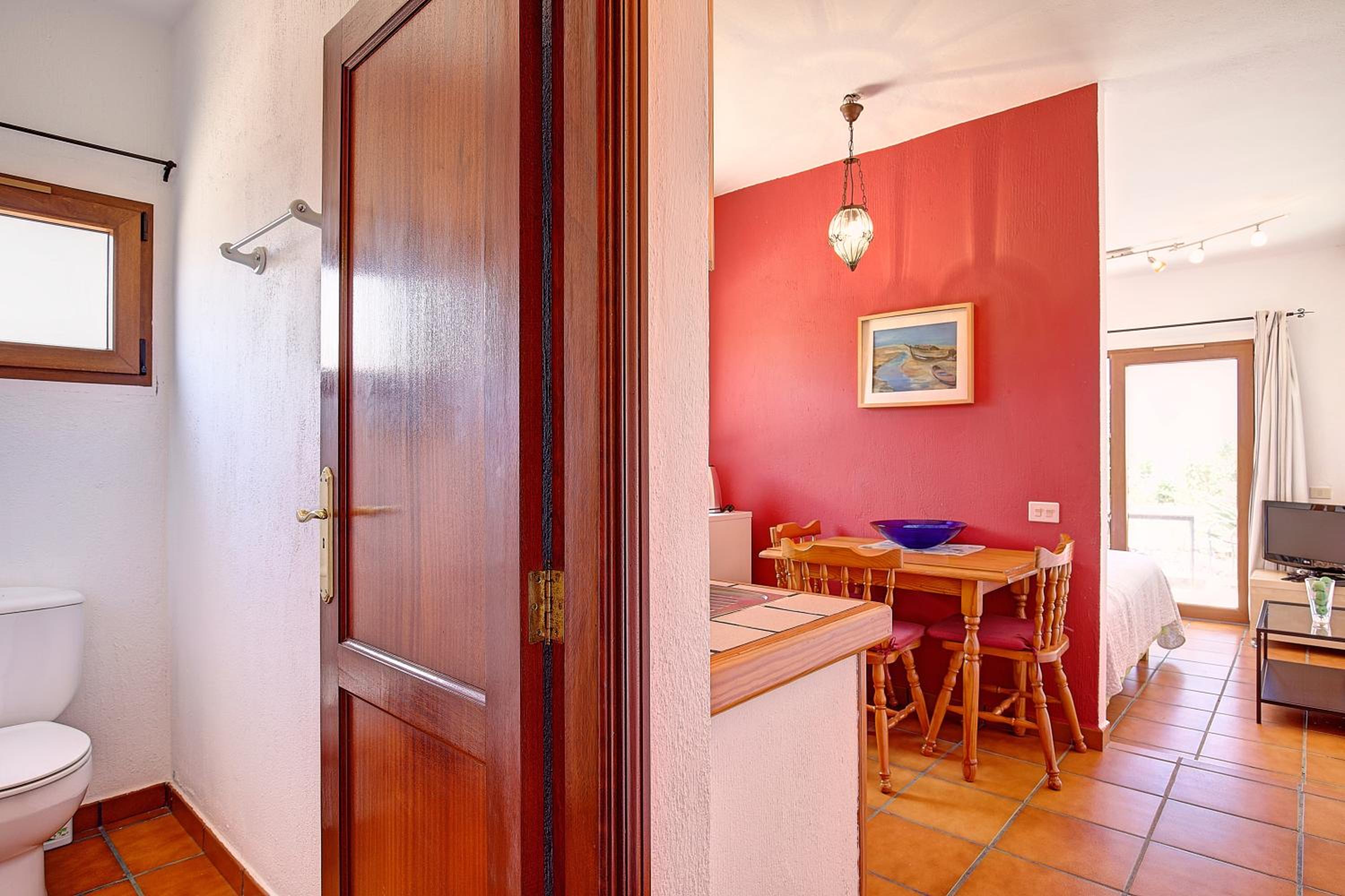 Estudio con terraza