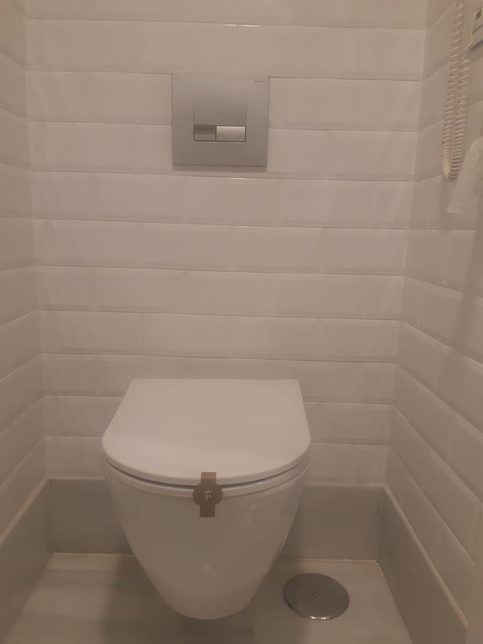 Standard Twin Room - Photo 5