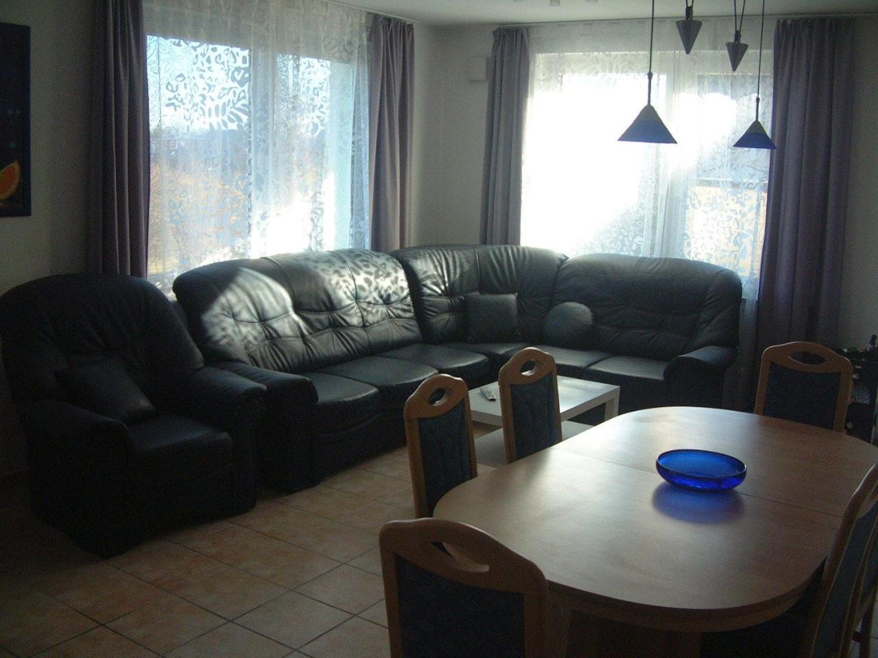 Apartment (7 Adults) - Photo 3