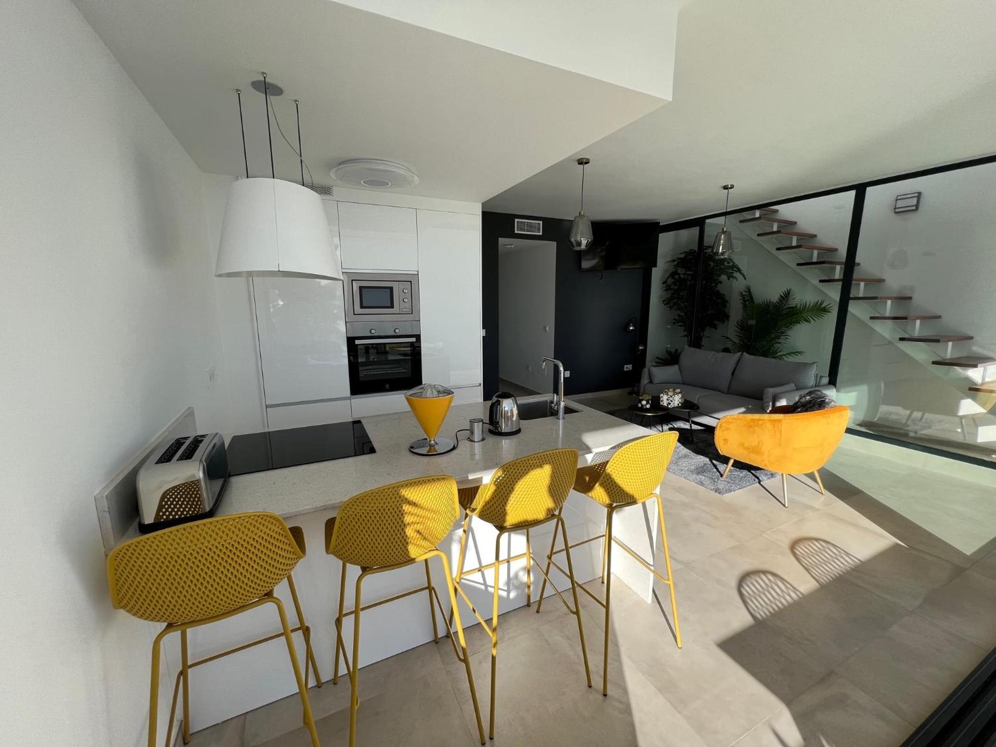 Apartment photo 3