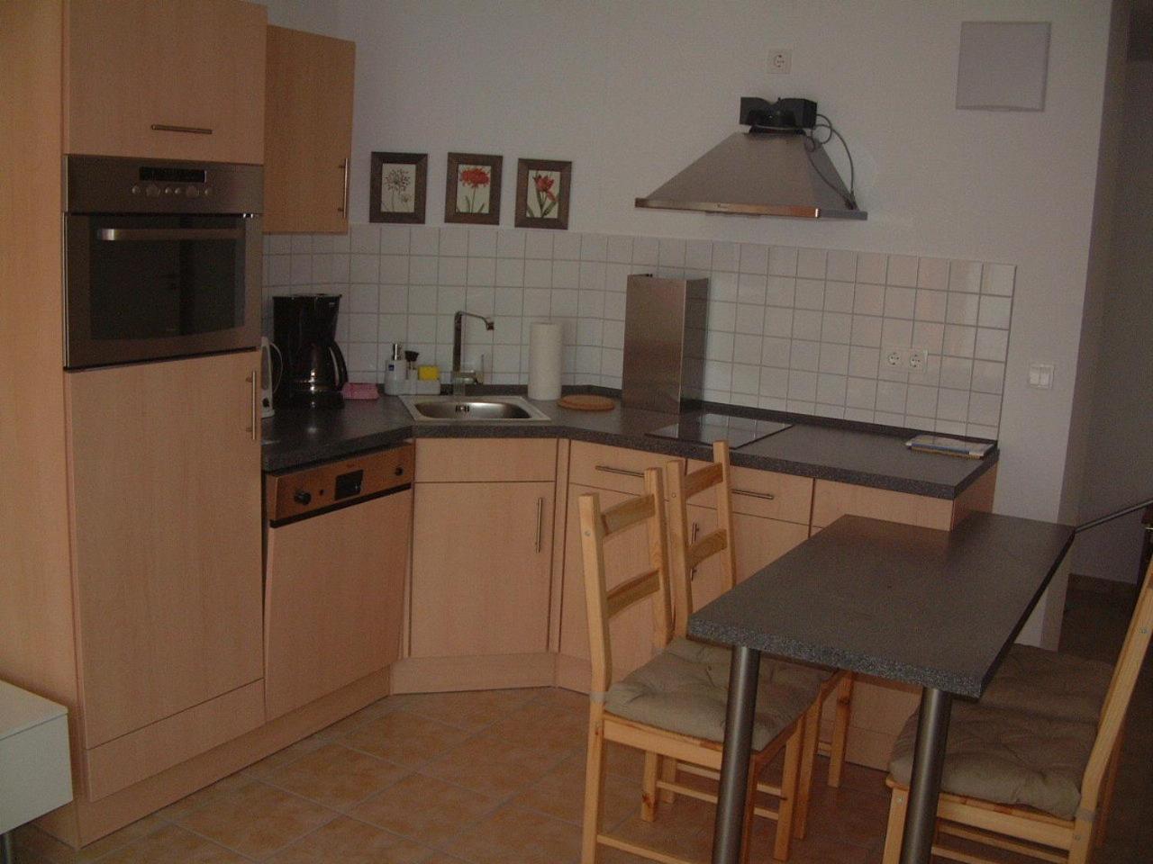 Apartment (3 Adults) - Photo 2